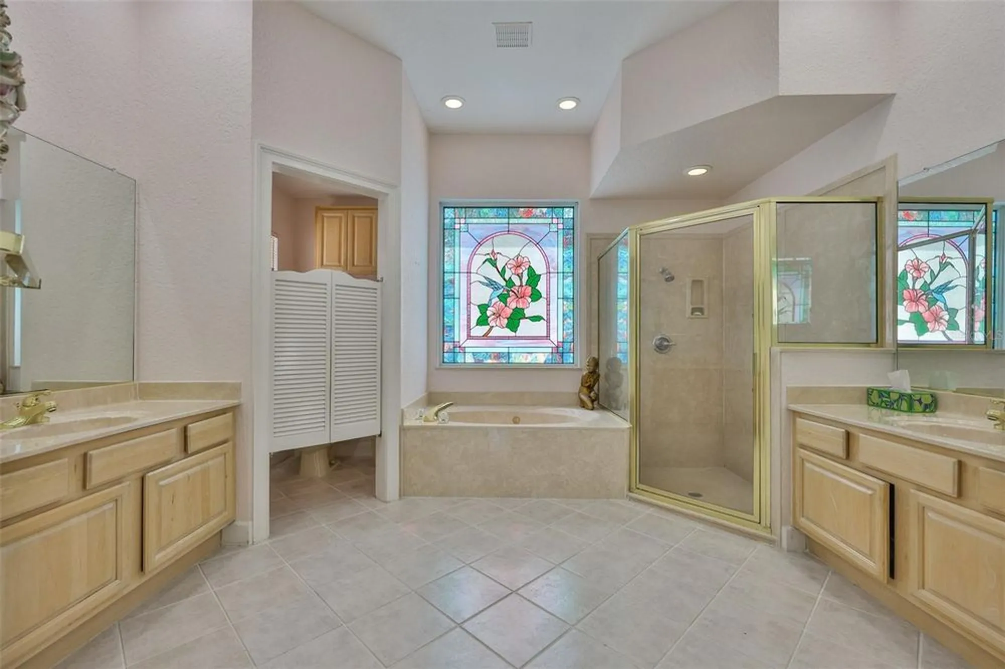 Property Slideshow image 32 of 62 | 2115 platinum dr, Sun City Center, FL, 33573