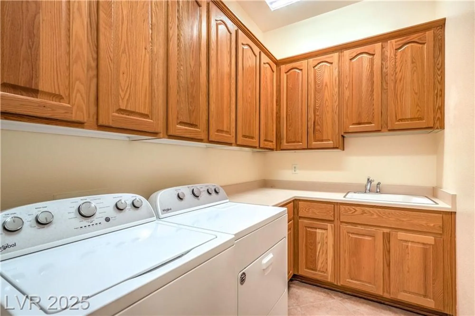 Property Slideshow image 36 of 65 | 2170 peyten park st, Henderson, NV, 89052