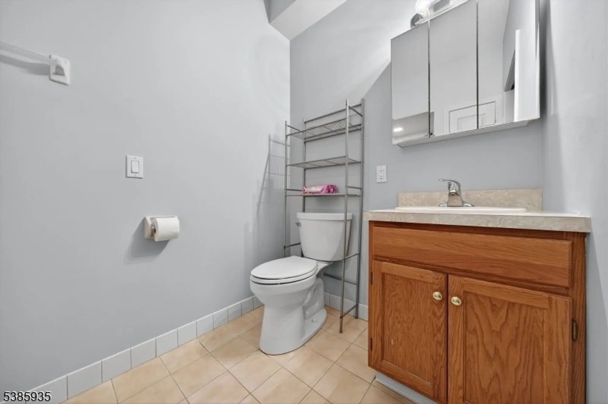 Property Slideshow image 17 of 23 | 7308 richmond rd # 308, West Milford, NJ, 07480