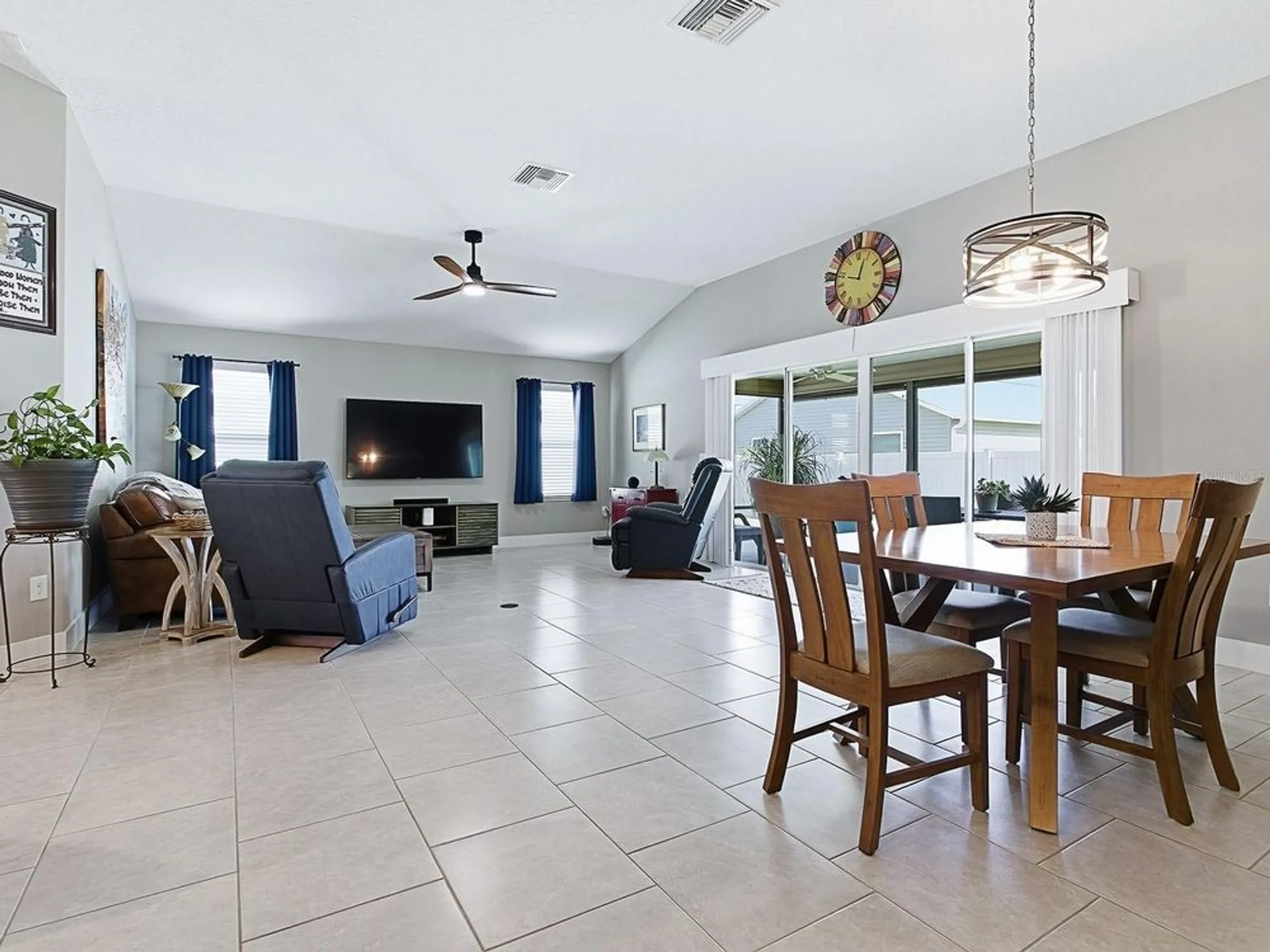 Property Slideshow image 25 of 51 | 1796 flynn cir, The Villages, FL, 32163