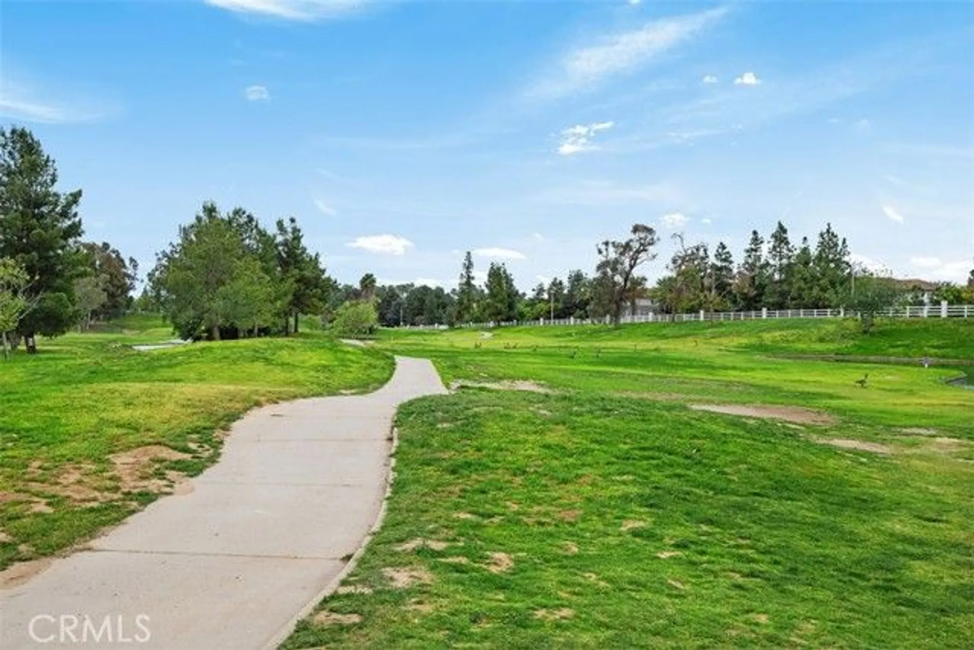 Property Slideshow image 35 of 45 | 40442 via amapola, Murrieta, CA, 92562