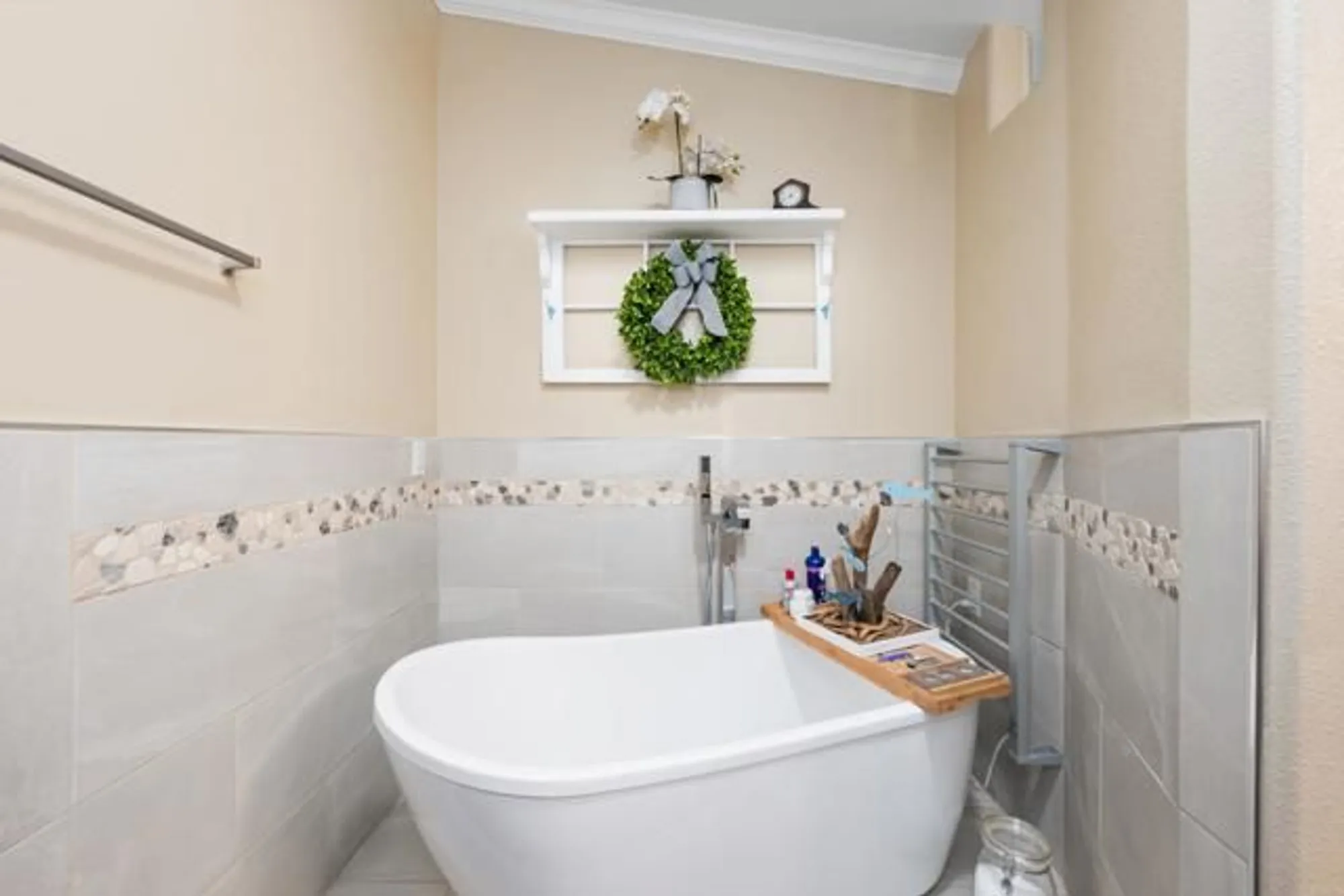 Property Slideshow image 15 of 23 | 5132 don rodolfo dr, Carlsbad, CA, 92010