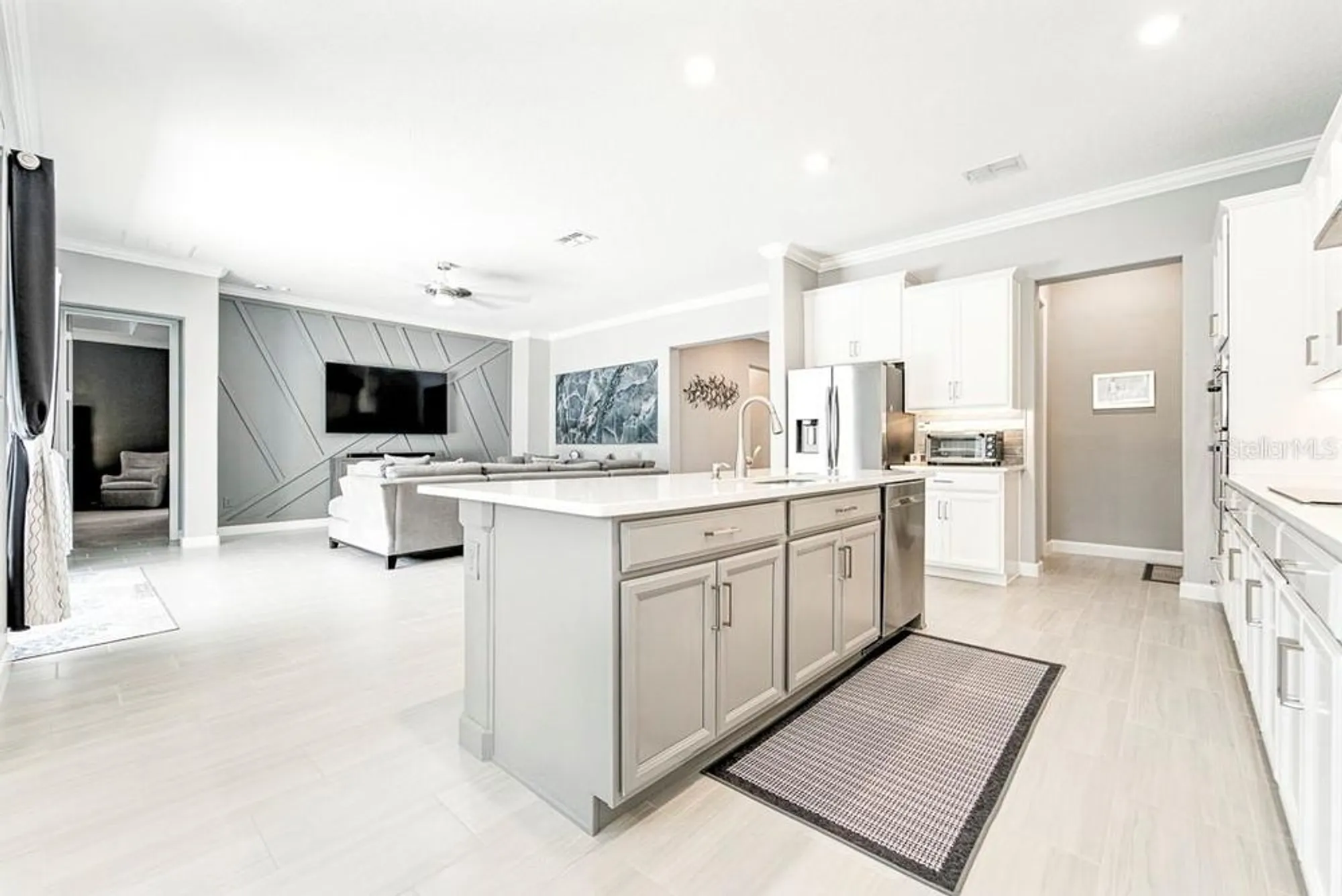 Property Slideshow image 16 of 71 | 10982 banyan breeze blvd, Land O Lakes, FL, 34638