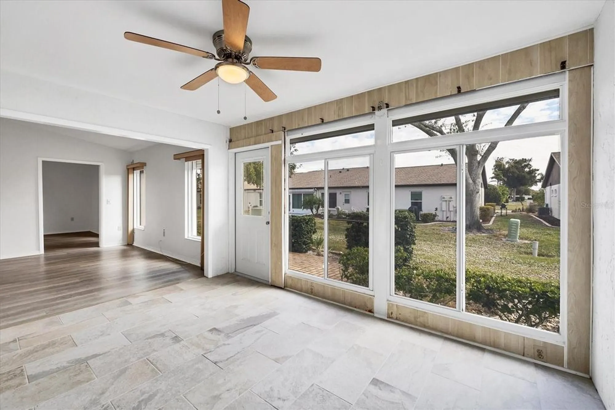 Property Slideshow image 12 of 55 | 606 chestnut ln, Englewood, FL, 34223