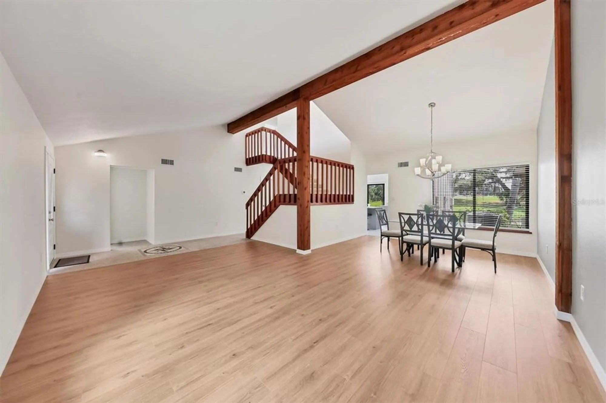 Property Slideshow image 19 of 78 | 4555 forest wood trl 23, Sarasota, FL, 34241