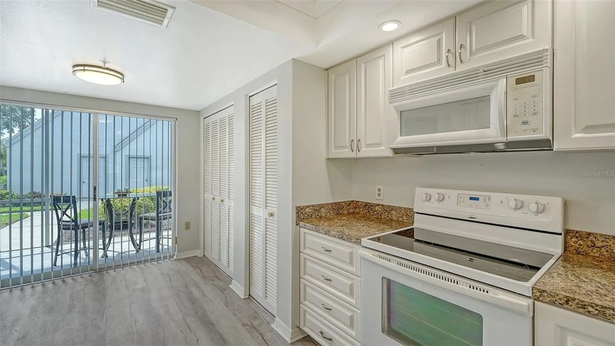 Property Slideshow image 8 of 61 | 6611 stone river rd 103, Bradenton, FL, 34203