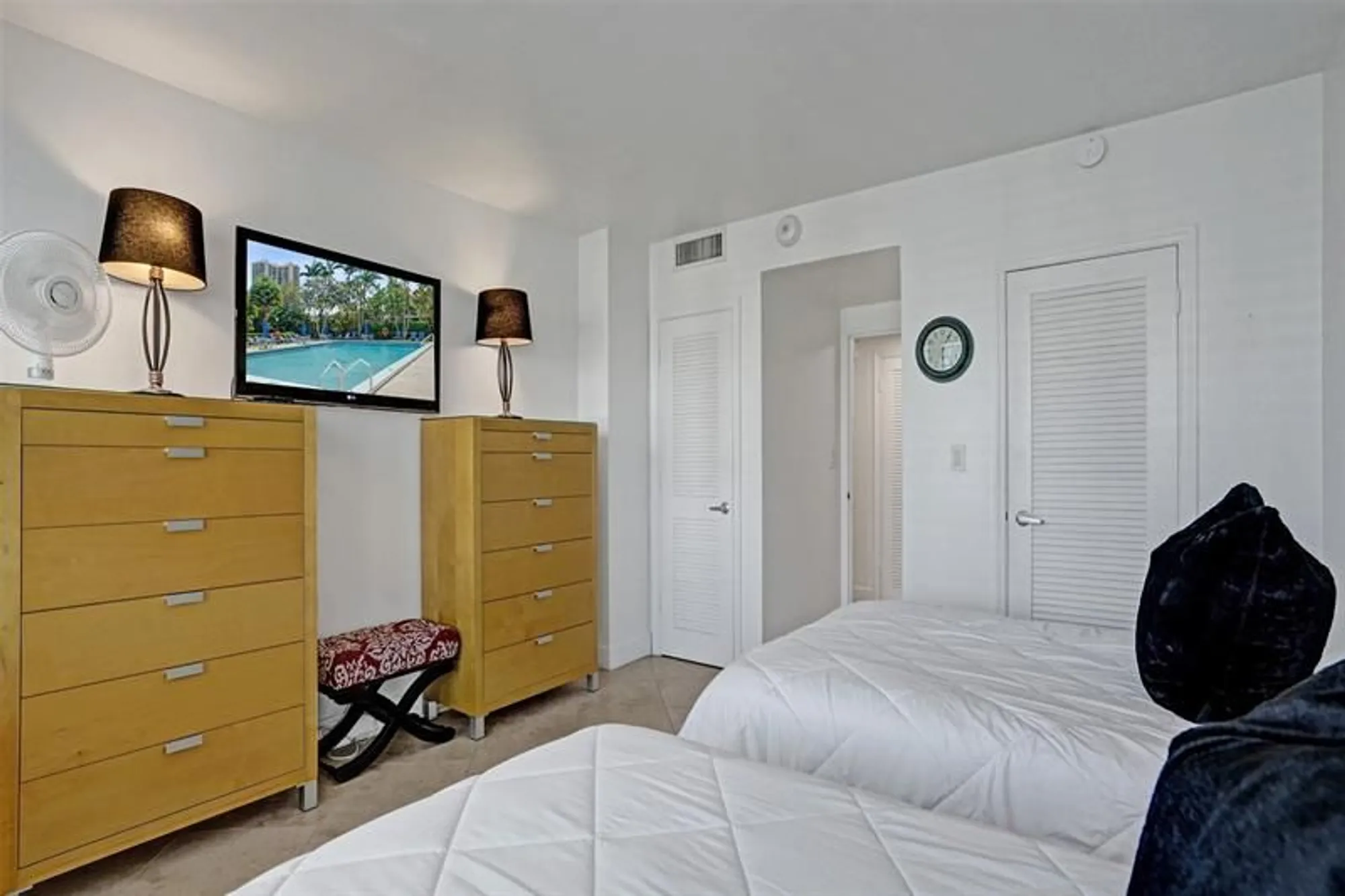 Property Slideshow image 20 of 50 | 3333 ne 34th st 1006, Fort Lauderdale, FL, 33308