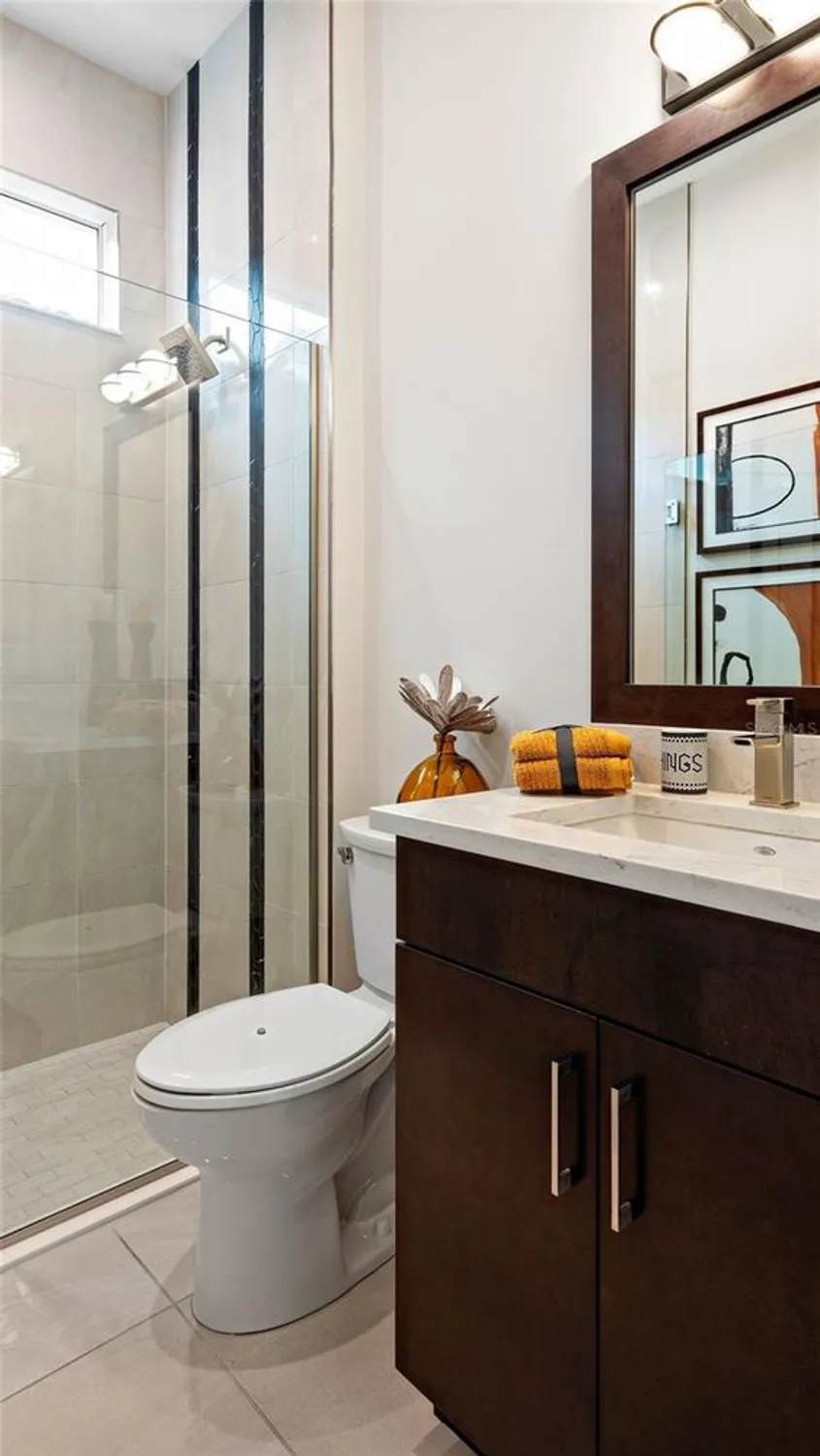 Property Slideshow image 13 of 22 | 1025 port blue way, Deland, FL, 32724