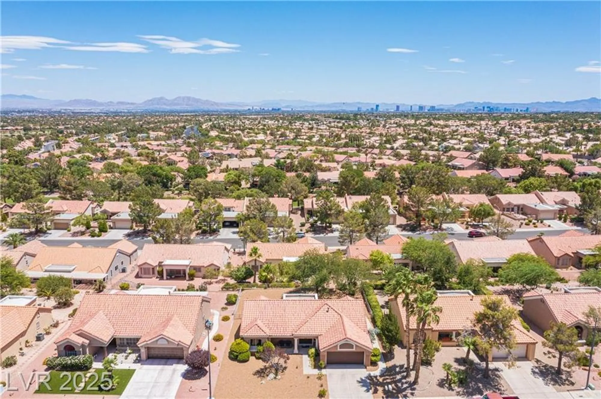 Property Slideshow image 60 of 72 | 2548 tumble brook dr, Las Vegas, NV, 89134