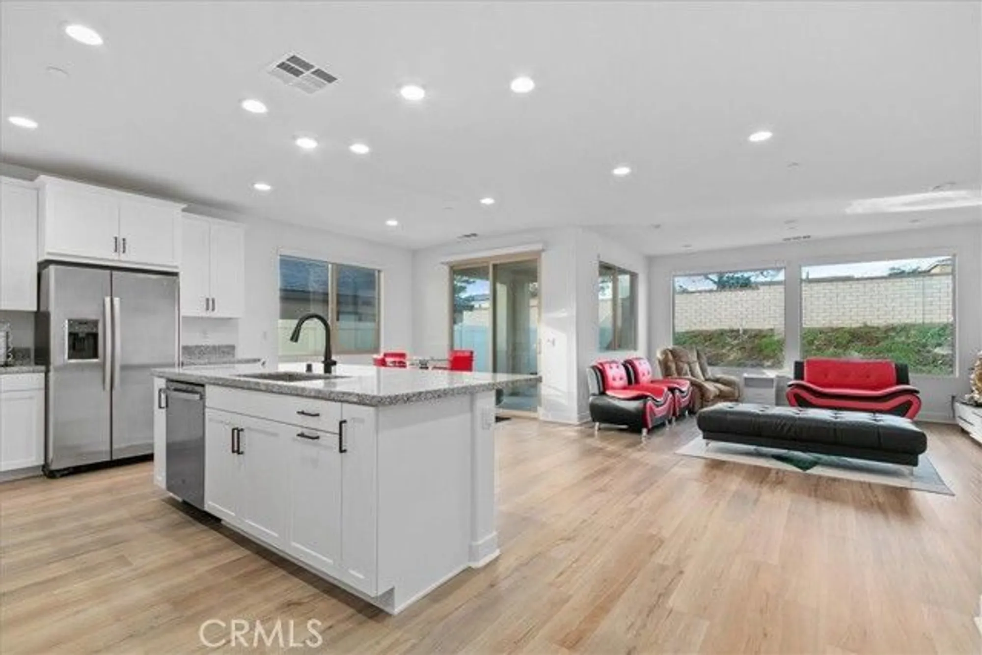 Property Slideshow image 12 of 38 | 1678 park village dr, Beaumont, CA, 92223