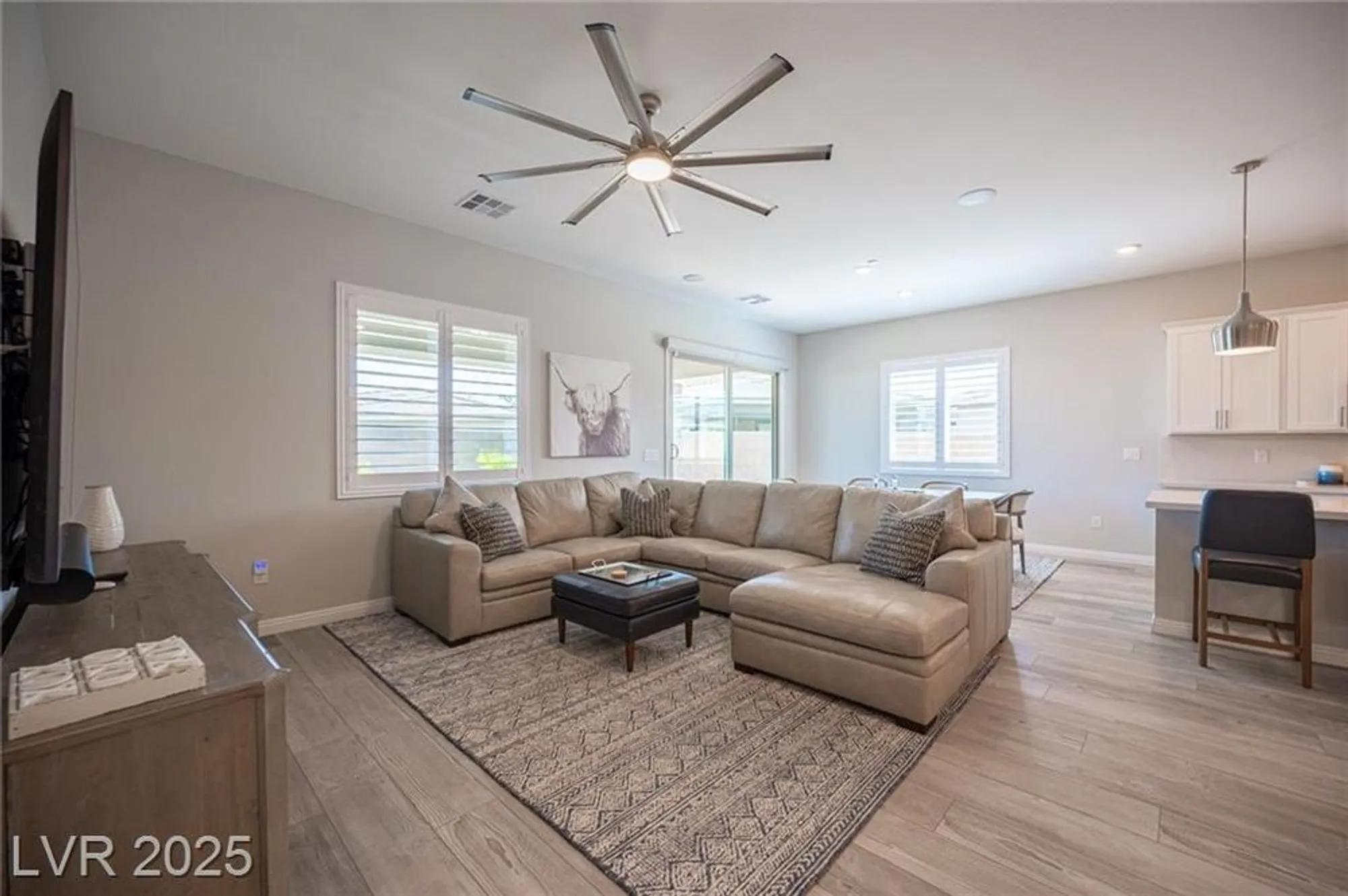Property Slideshow image 12 of 92 | 936 mayfield manor ln, Las Vegas, NV, 89138