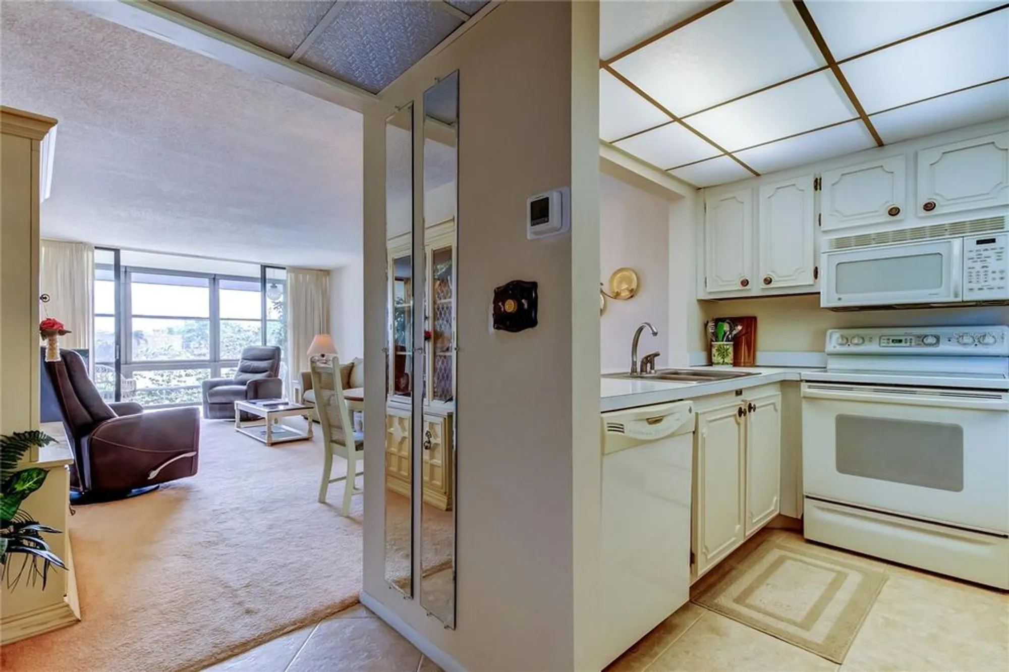 Property Slideshow image 8 of 56 | 14130 rosemary ln 3312, Largo, FL, 33774