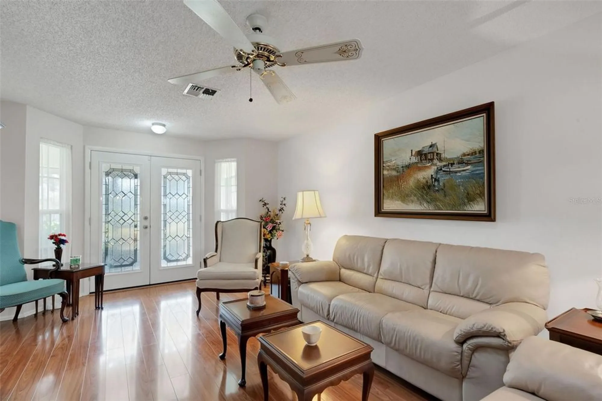 Property Slideshow image 6 of 79 | 3681 ridgemont ct, Palm Harbor, FL, 34684