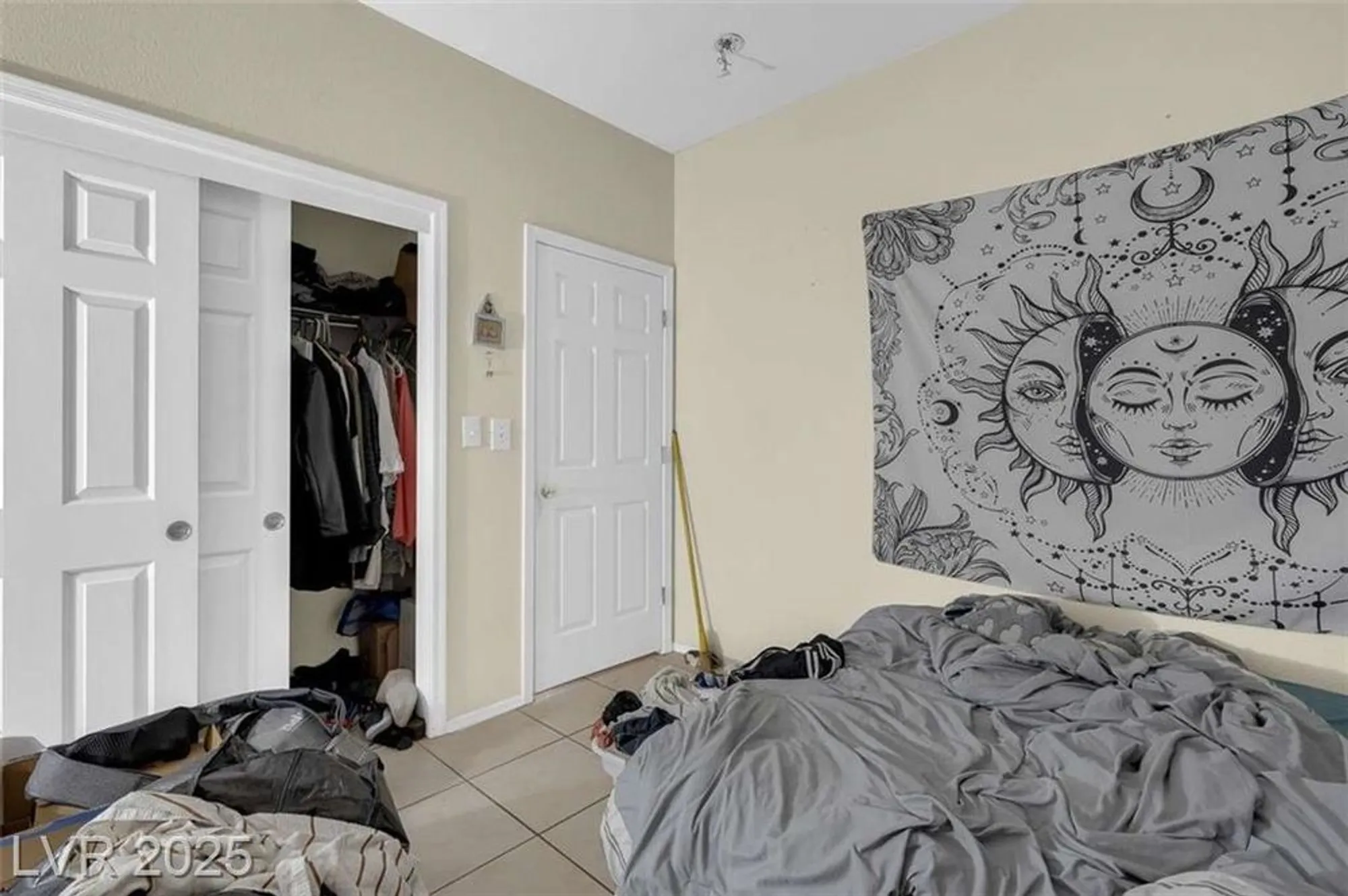 Property Slideshow image 36 of 44 | 10017 bundella dr, Las Vegas, NV, 89134