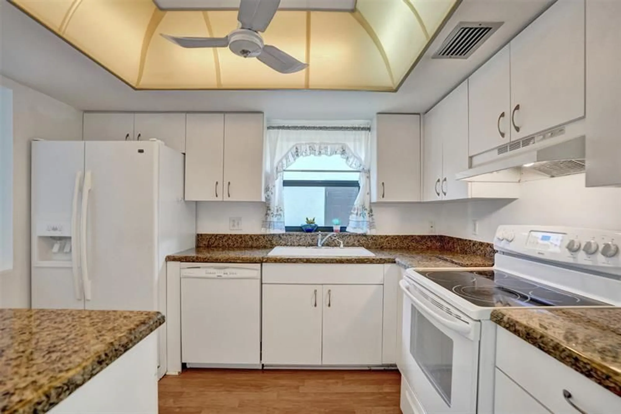 Property Slideshow image 10 of 68 | 2359 sw 16th dr, Deerfield Beach, FL, 33442