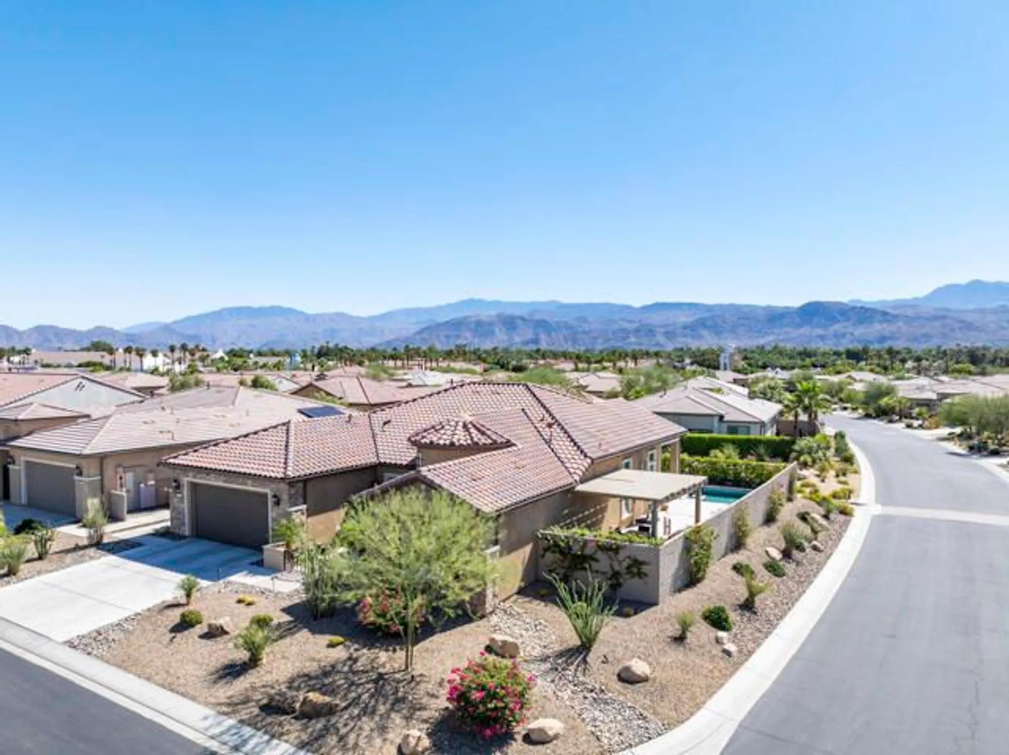Property Slideshow image 41 of 51 | 11 riesling, Rancho Mirage, CA, 92270
