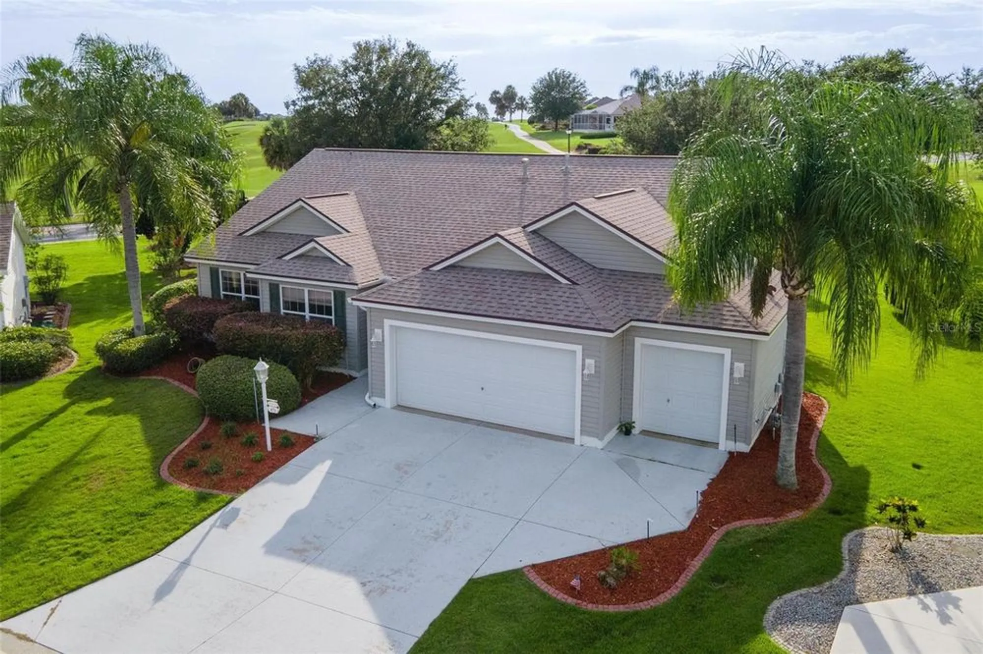 Property Slideshow image 41 of 44 | 471 gaskin ln, The Villages, FL, 32162