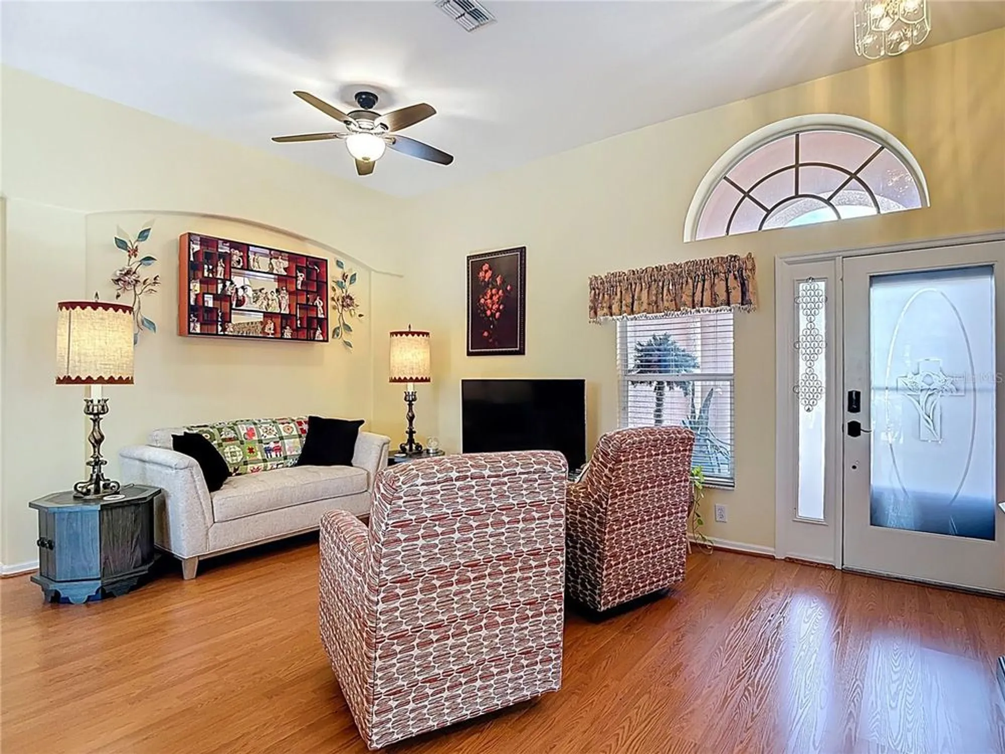Property Slideshow image 17 of 93 | 18535 gentle breeze ct, Hudson, FL, 34667