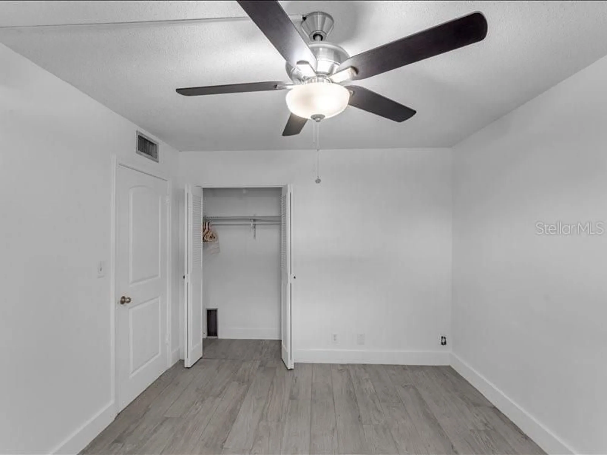 Property Slideshow image 23 of 50 | 2724 garden dr n apt 204, Lake Worth, FL, 33461