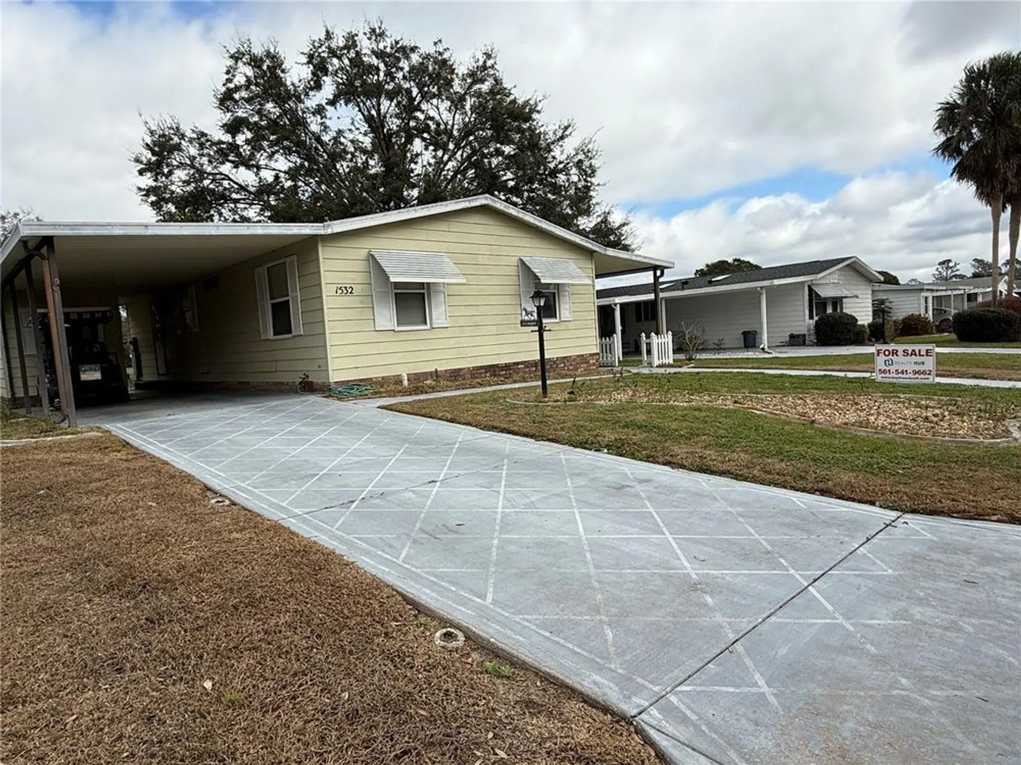 Property Slideshow image 1 of 20 | 1532 w schwartz blvd, Lady Lake, FL, 32159