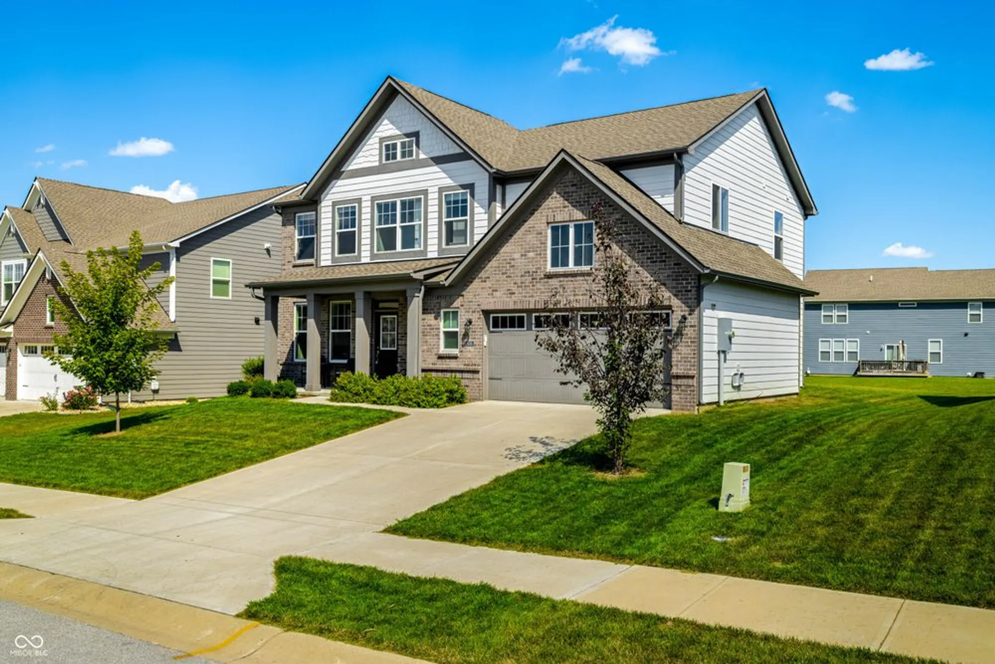 Property Slideshow image 5 of 56 | 4231 viewforth ln, Bargersville, IN, 46106