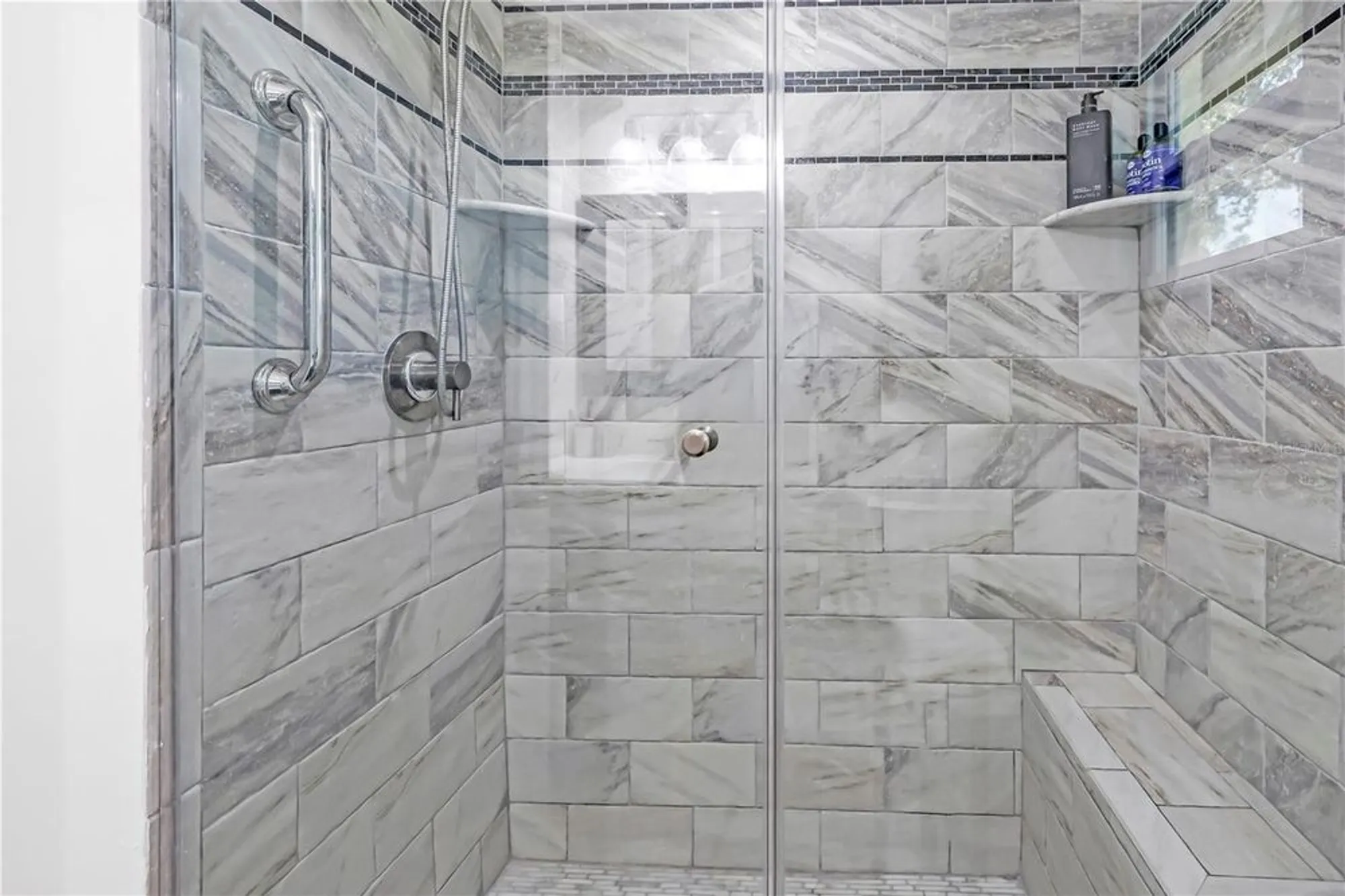 Property Slideshow image 25 of 60 | 111 whispering sands cir # v38, Sarasota, FL, 34242