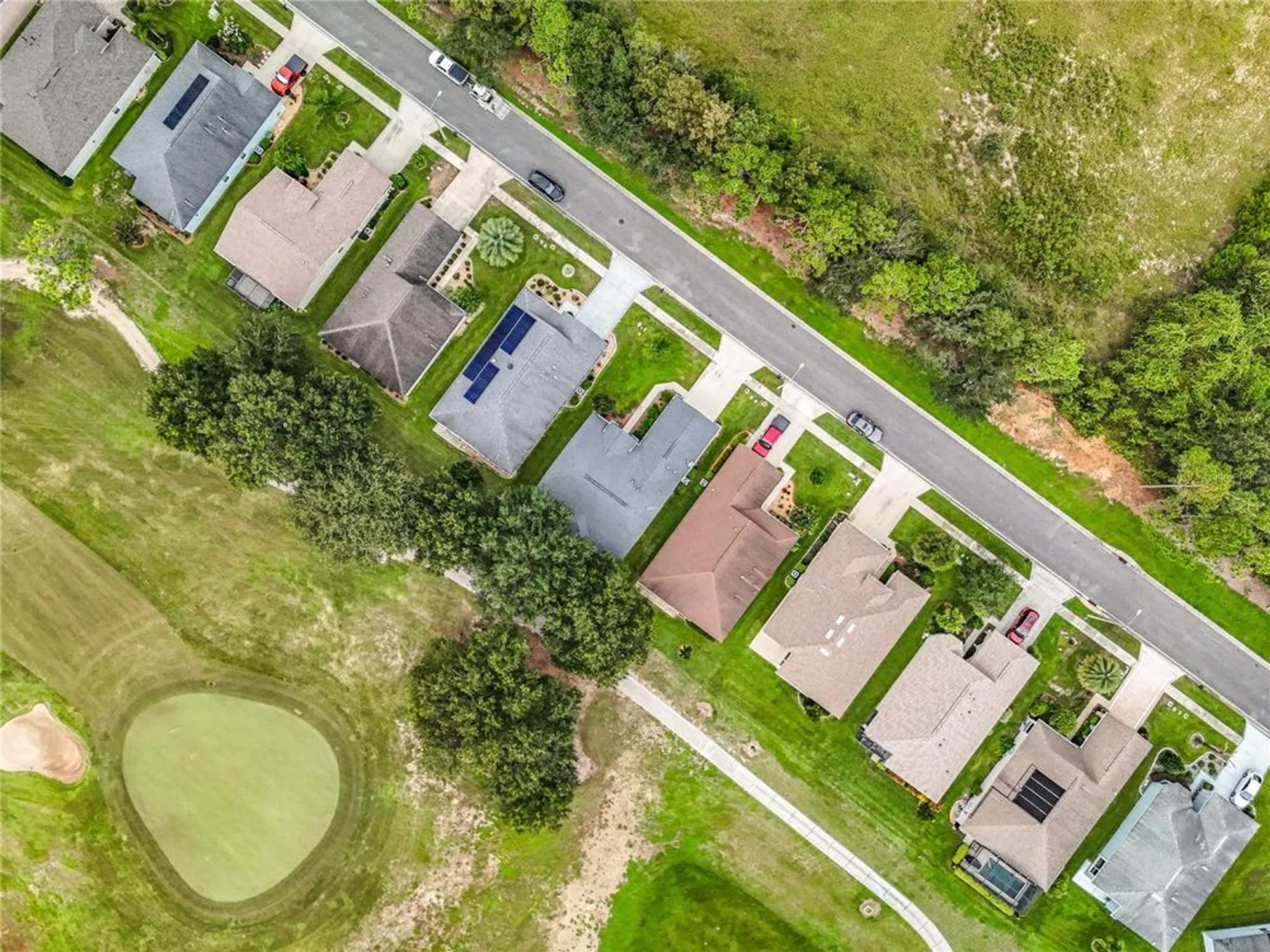 Property Slideshow image 40 of 49 | 27327 roanoke dr, Leesburg, FL, 34748