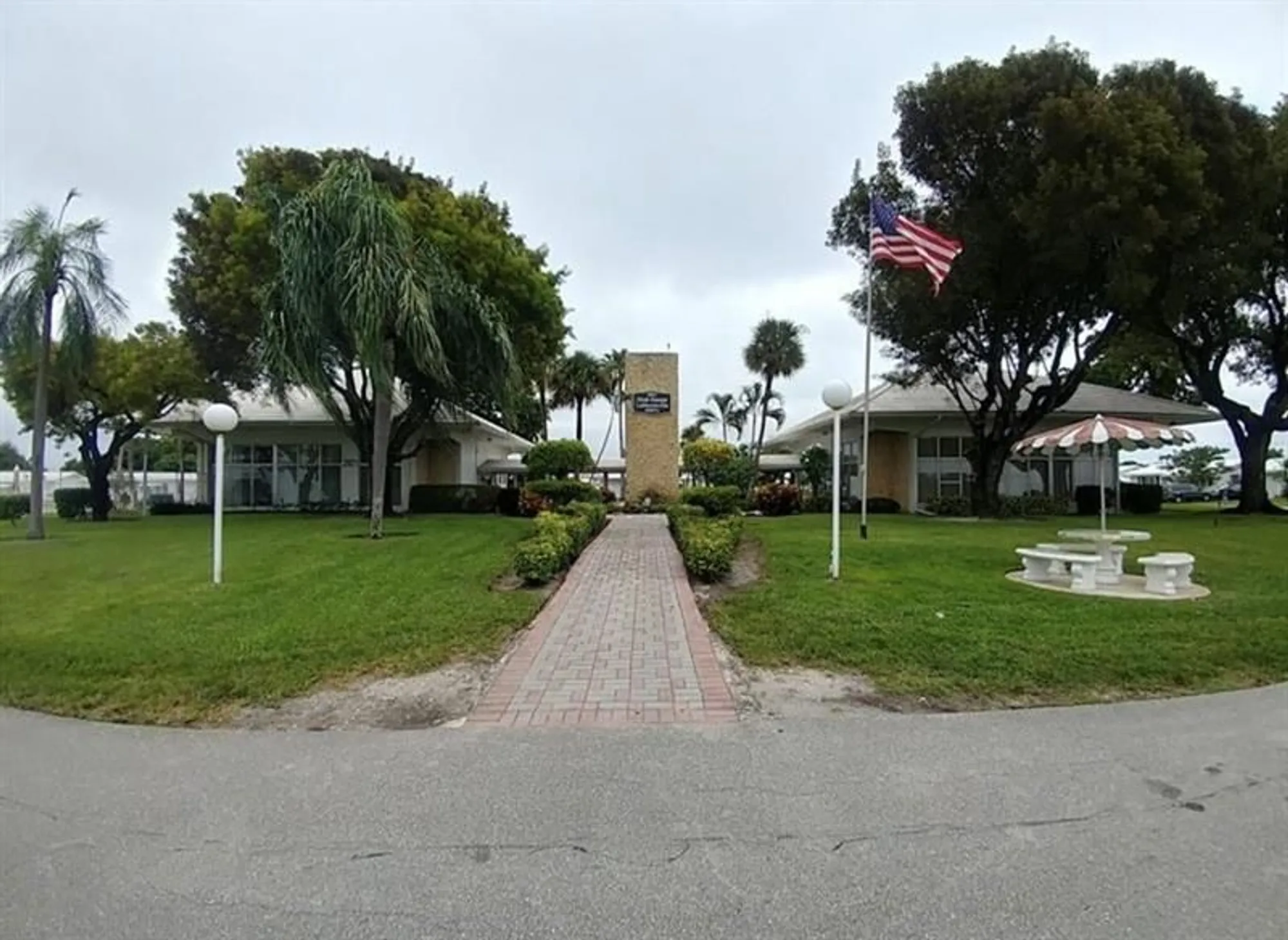 Property Slideshow image 23 of 35 | 2851 e golf blvd apt 206, Pompano Beach, FL, 33064