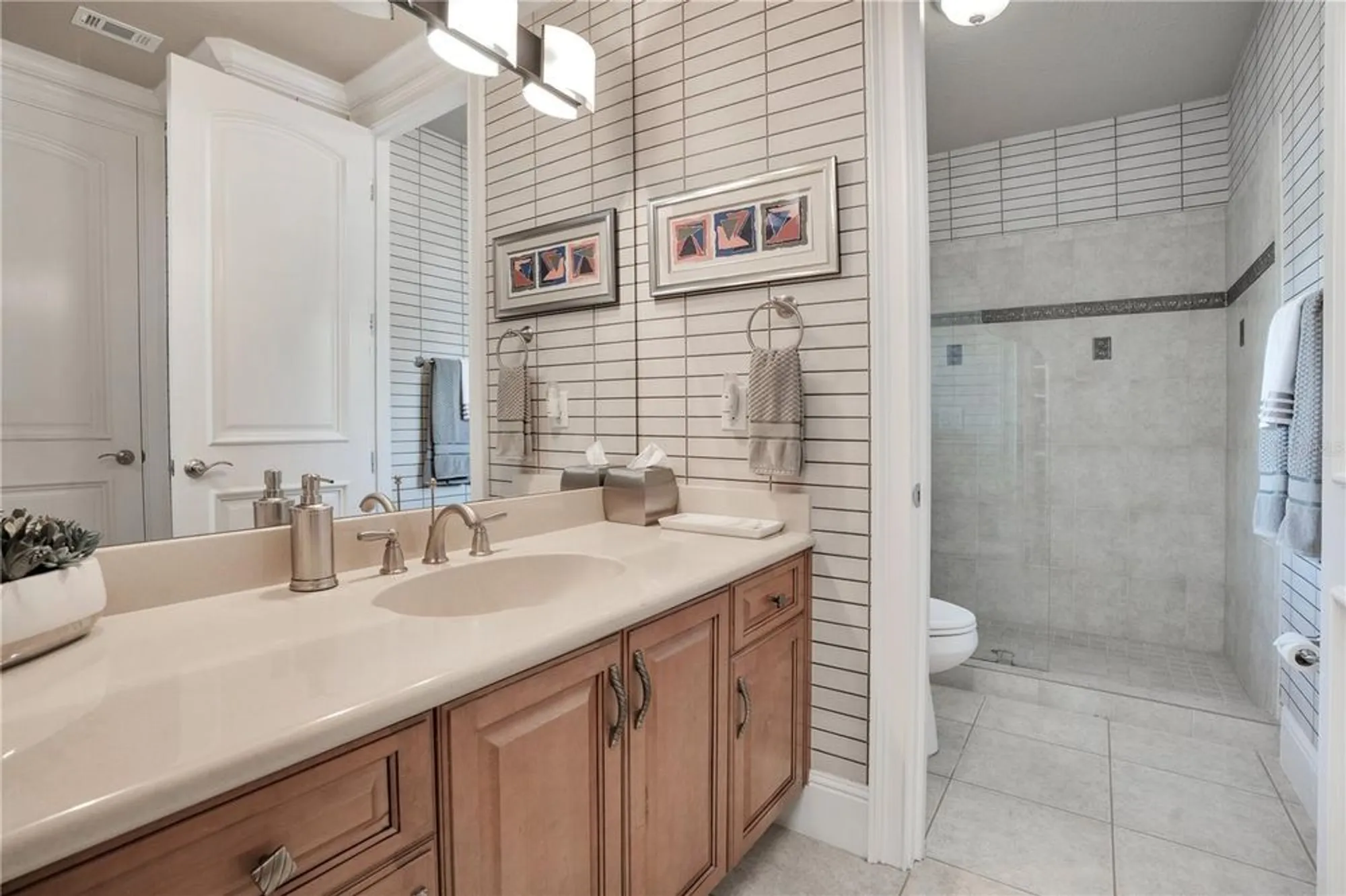 Property Slideshow image 46 of 71 | 1117 oxbridge ln, Ormond Beach, FL, 32174