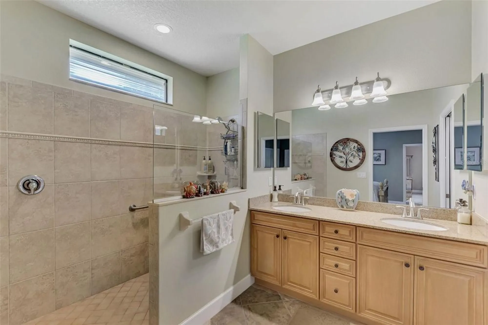 Property Slideshow image 37 of 49 | 20193 pezzana dr, Venice, FL, 34292