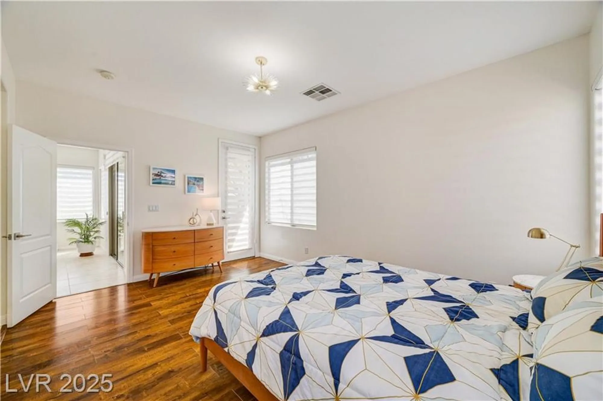 Property Slideshow image 27 of 94 | 5829 summit greens st, North Las Vegas, NV, 89081
