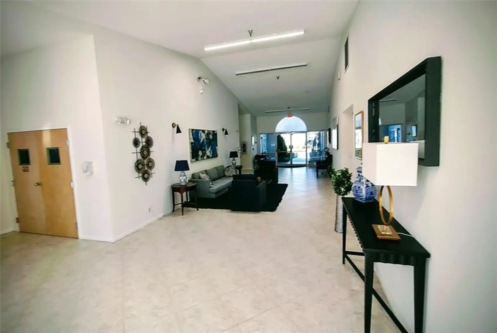 Property Slideshow image 33 of 39 | 8592 flamingo dr, Boca Raton, FL, 33496