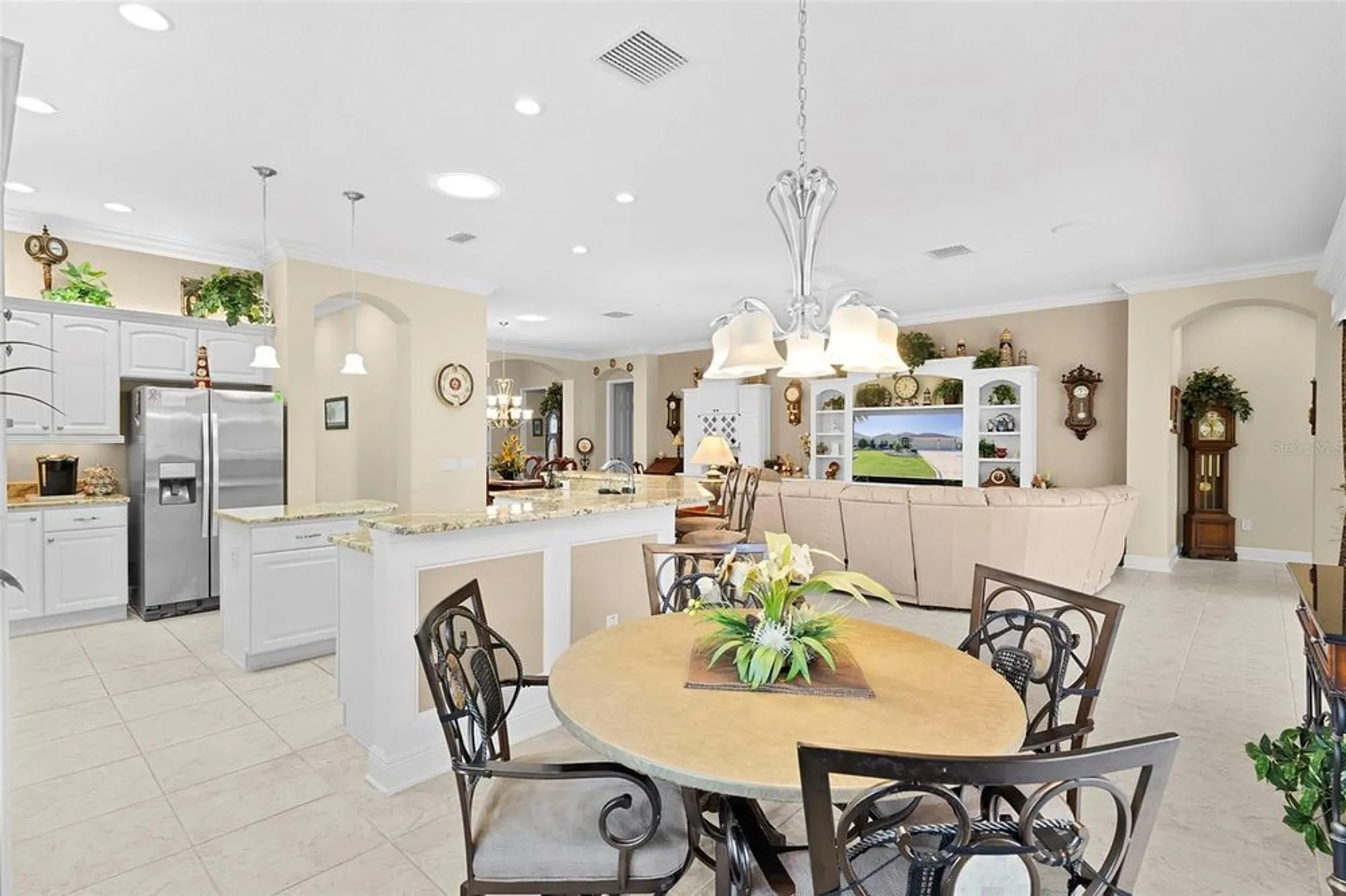 Property Slideshow image 28 of 69 | 2259 isleworth cir, The Villages, FL, 32163