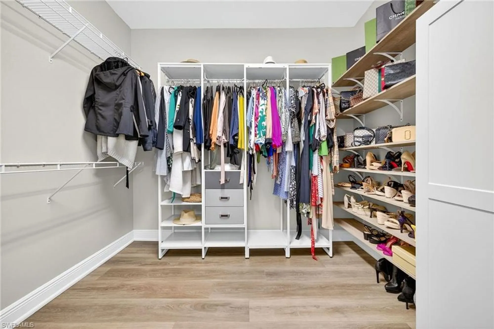 Property Slideshow image 21 of 49 | 11864 arboretum run dr unit 201, Fort Myers, FL, 33913