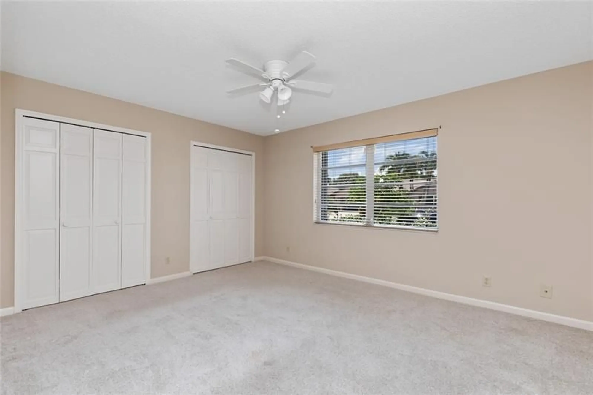 Property Slideshow image 16 of 23 | 10821 greentrail dr, Boynton Beach, FL, 33436