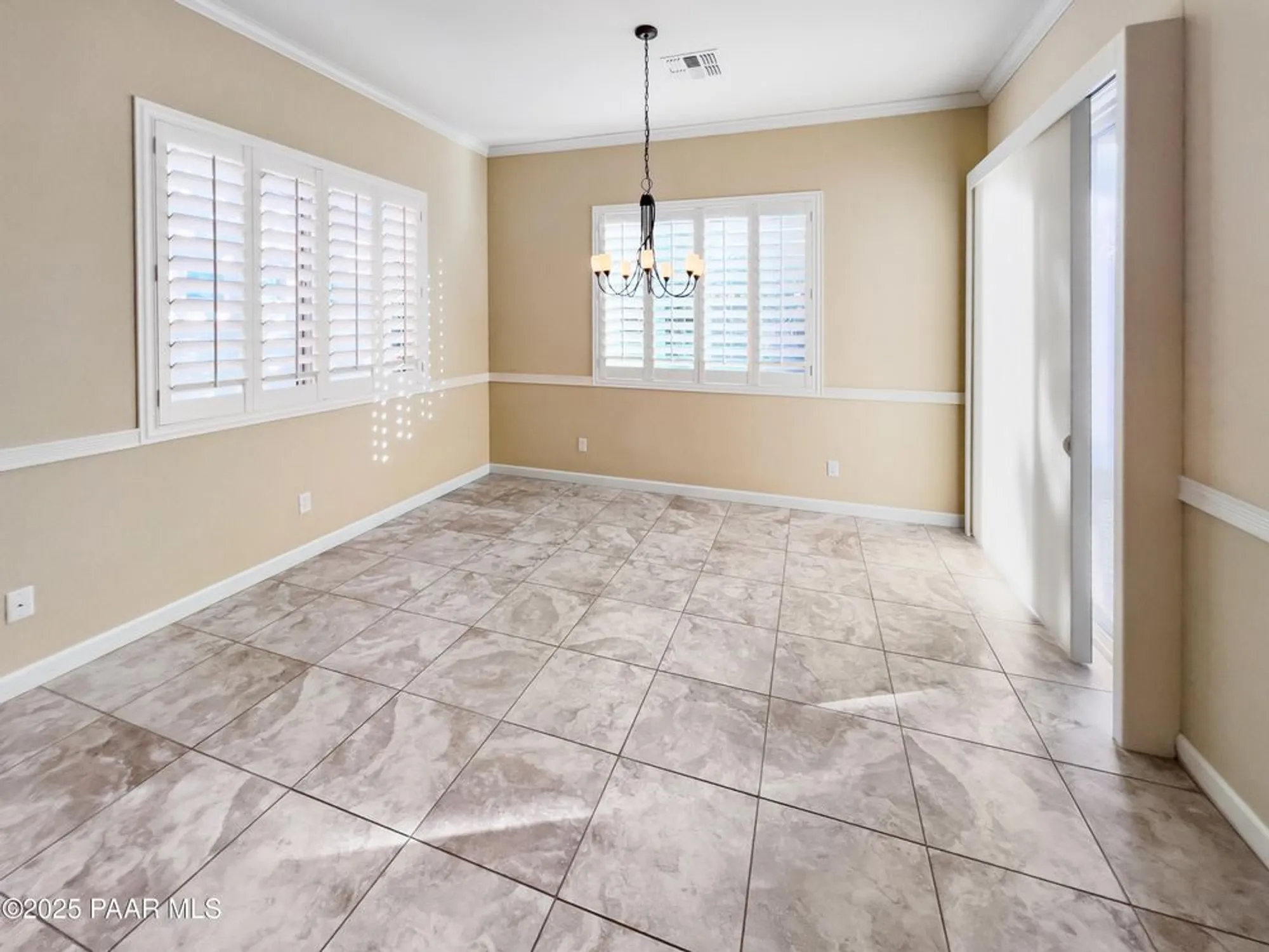 Property Slideshow image 13 of 33 | 407 cabaret st, Prescott, AZ, 86301