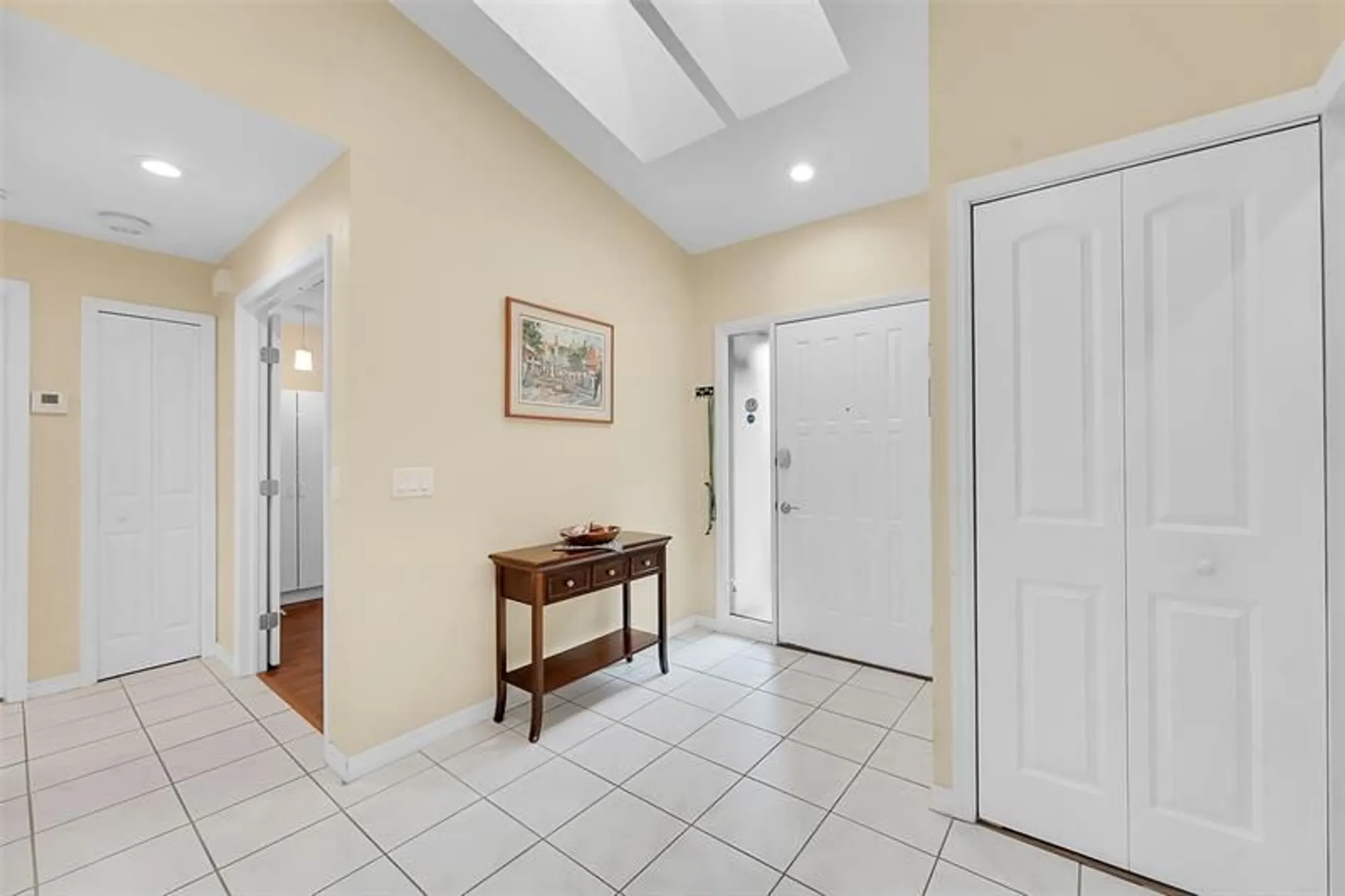 Property Slideshow image 5 of 53 | 468 long bow ct # 468, Royal Palm Beach, FL, 33411