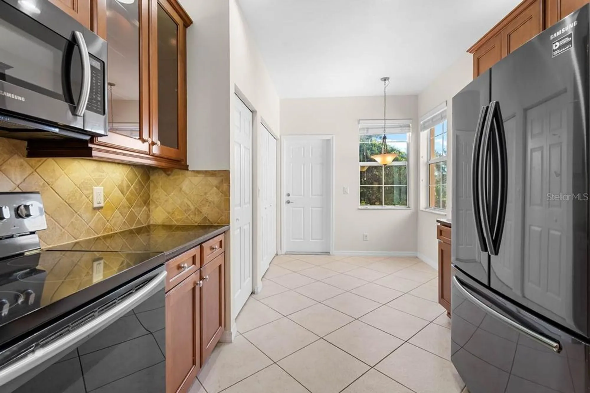 Property Slideshow image 14 of 47 | 16252 amethyst key dr, Wimauma, FL, 33598
