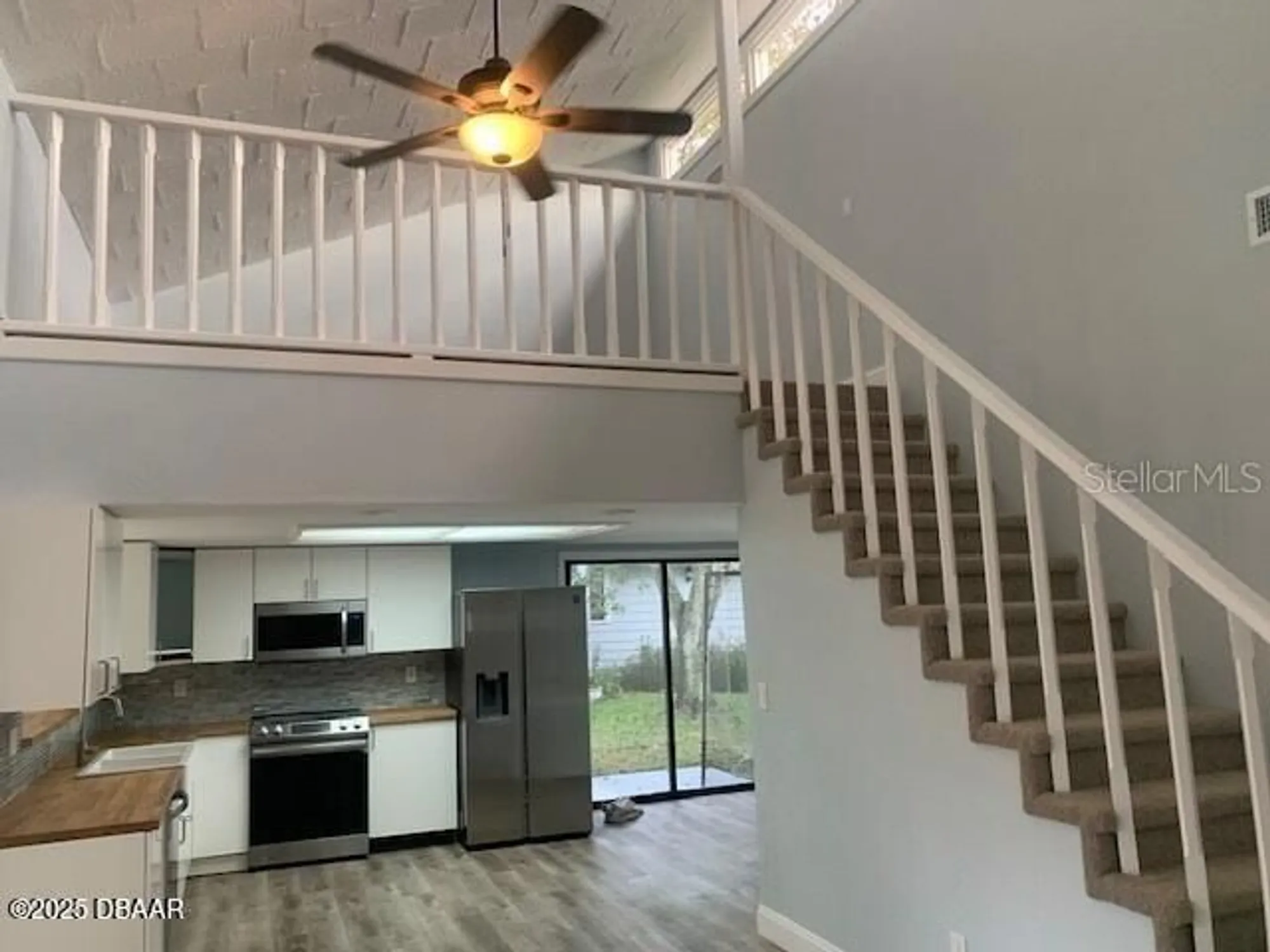 Property Slideshow image 5 of 17 | 257 gull dr, Daytona Beach, FL, 32119