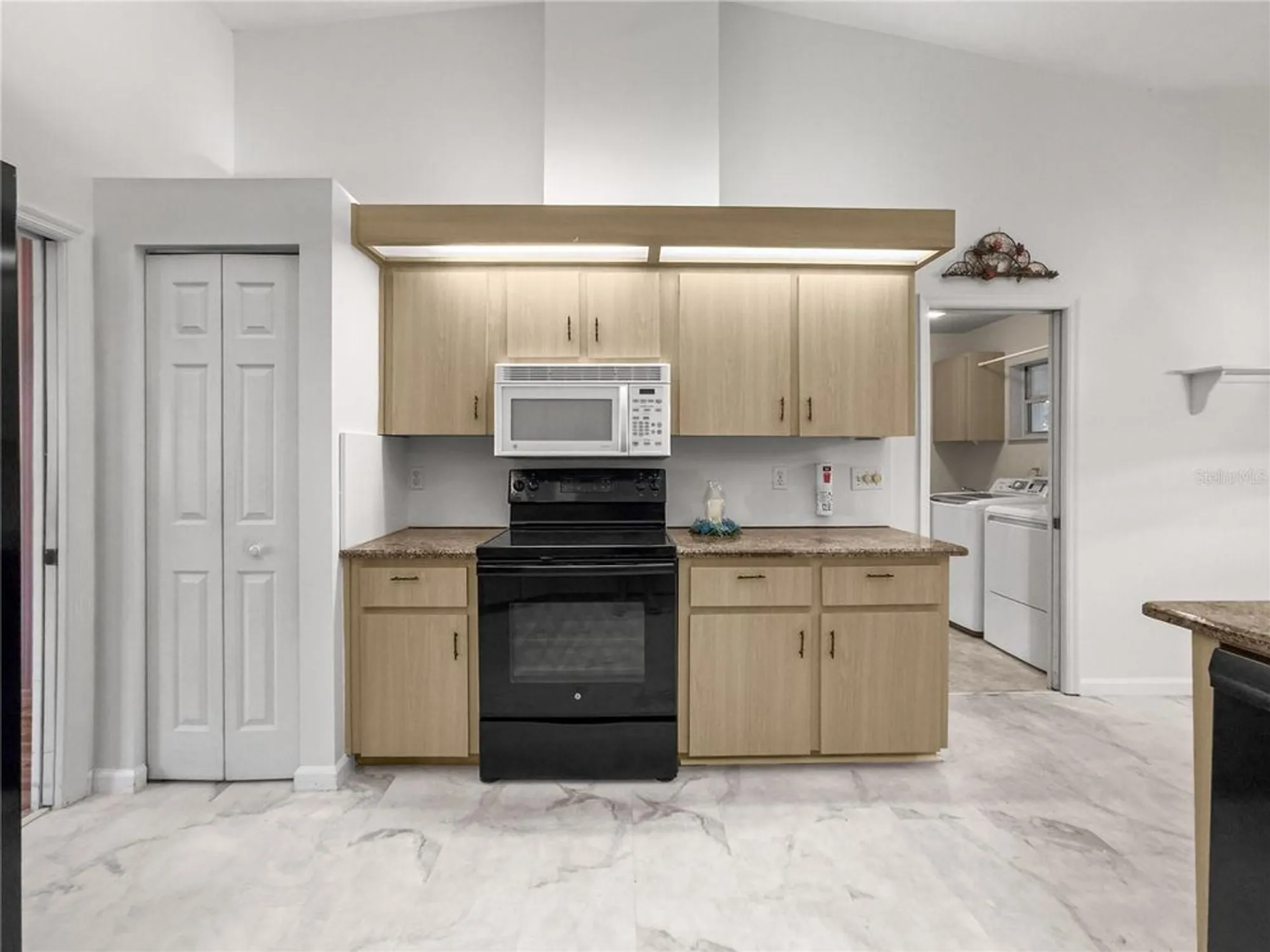 Property Slideshow image 8 of 31 | 11465 sw 75th terrace rd, Ocala, FL, 34476