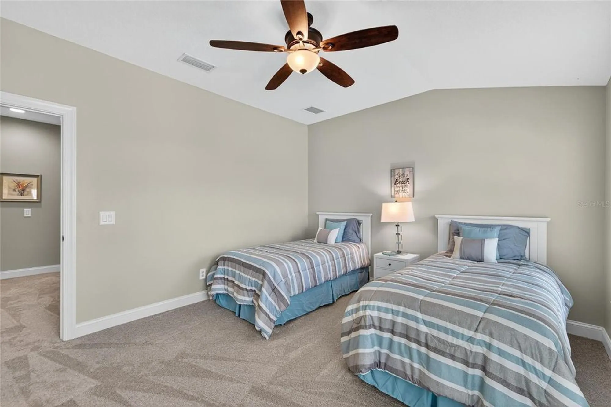 Property Slideshow image 67 of 90 | 114 aberdeen pond dr, Apollo Beach, FL, 33572