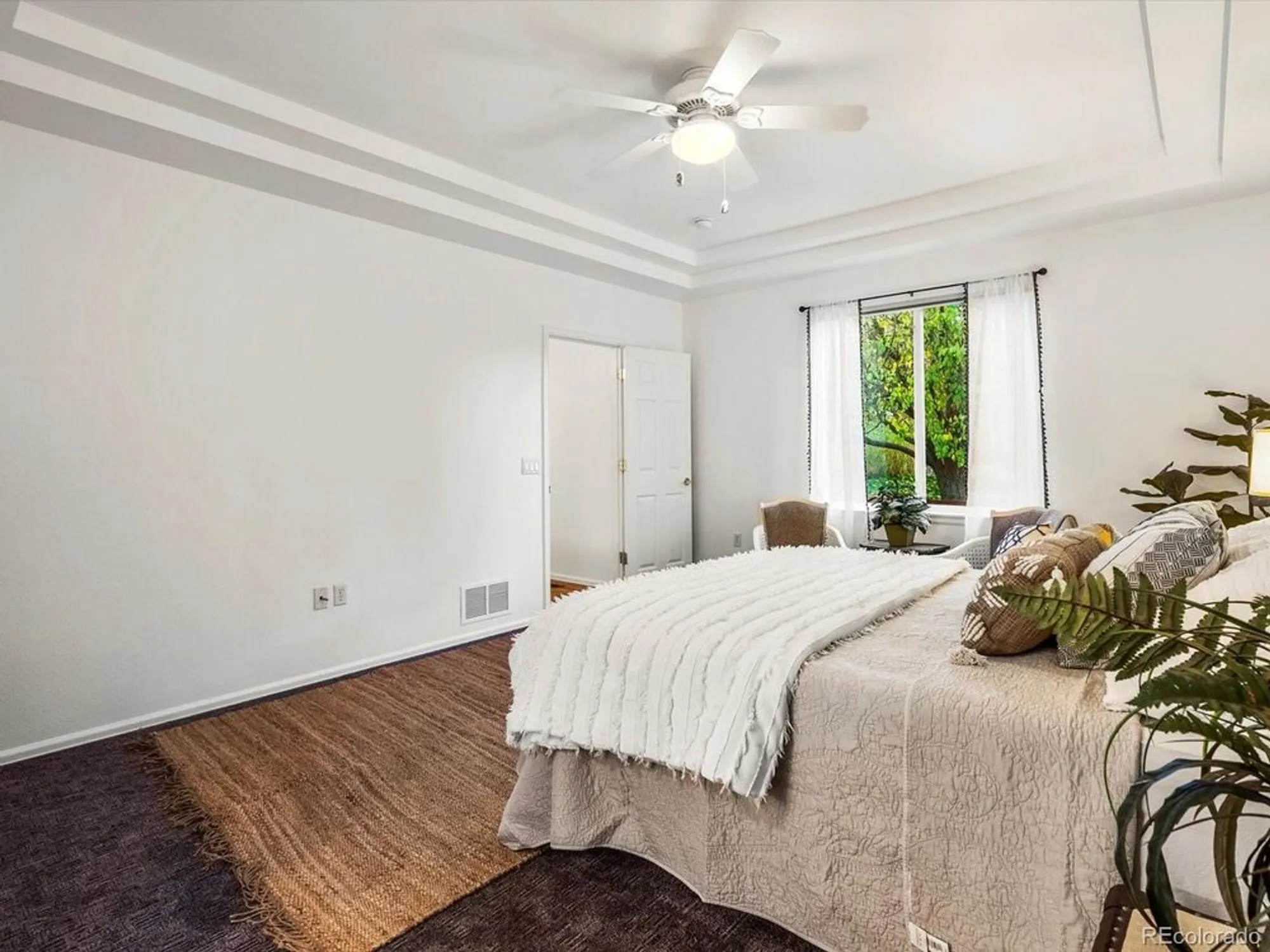 Property Slideshow image 21 of 40 | 23730 e otero dr, Aurora, CO, 80016