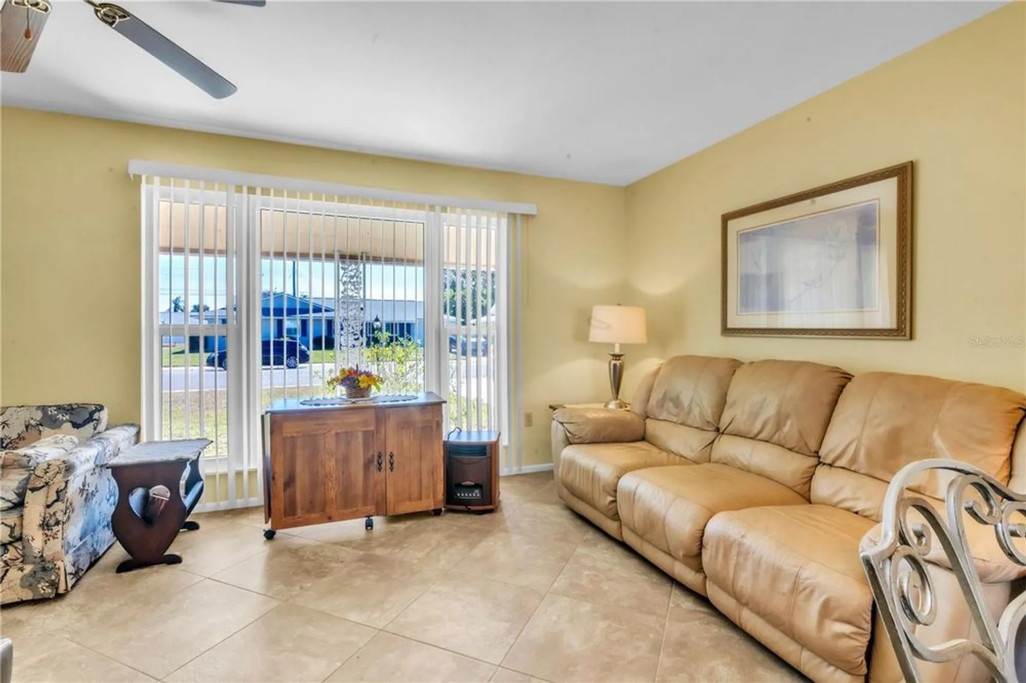 Property Slideshow image 10 of 53 | 735 torrey pines ave, Sun City Center, FL, 33573