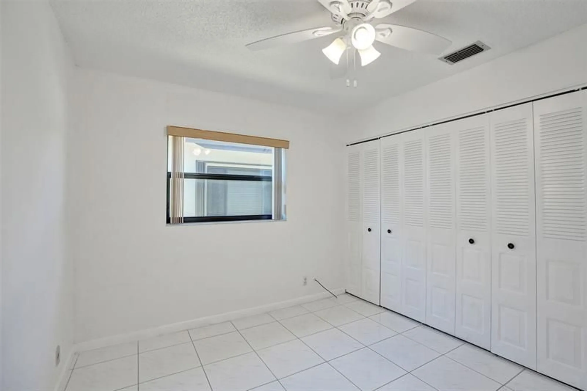 Property Slideshow image 29 of 68 | 2359 sw 16th dr, Deerfield Beach, FL, 33442