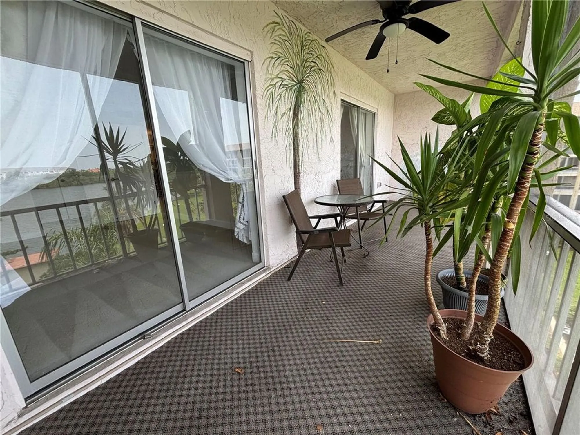 Property Slideshow image 18 of 22 | 3951 lake bayshore dr f408, Bradenton, FL, 34205