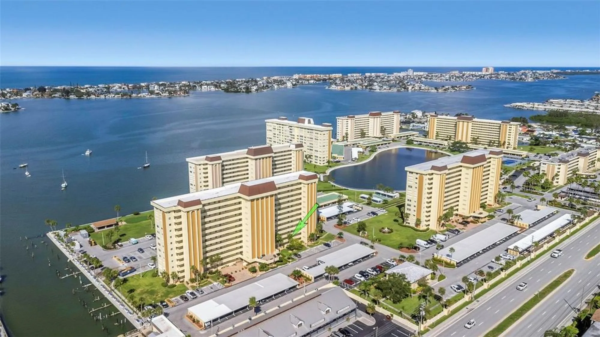Property Slideshow image 83 of 95 | 4550 cove cir apt 207, St Petersburg, FL, 33708