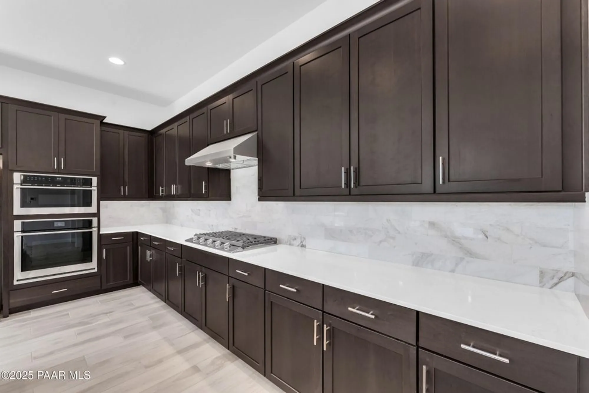 Property Slideshow image 21 of 71 | 24711 n 174th ln, Surprise, AZ, 85387