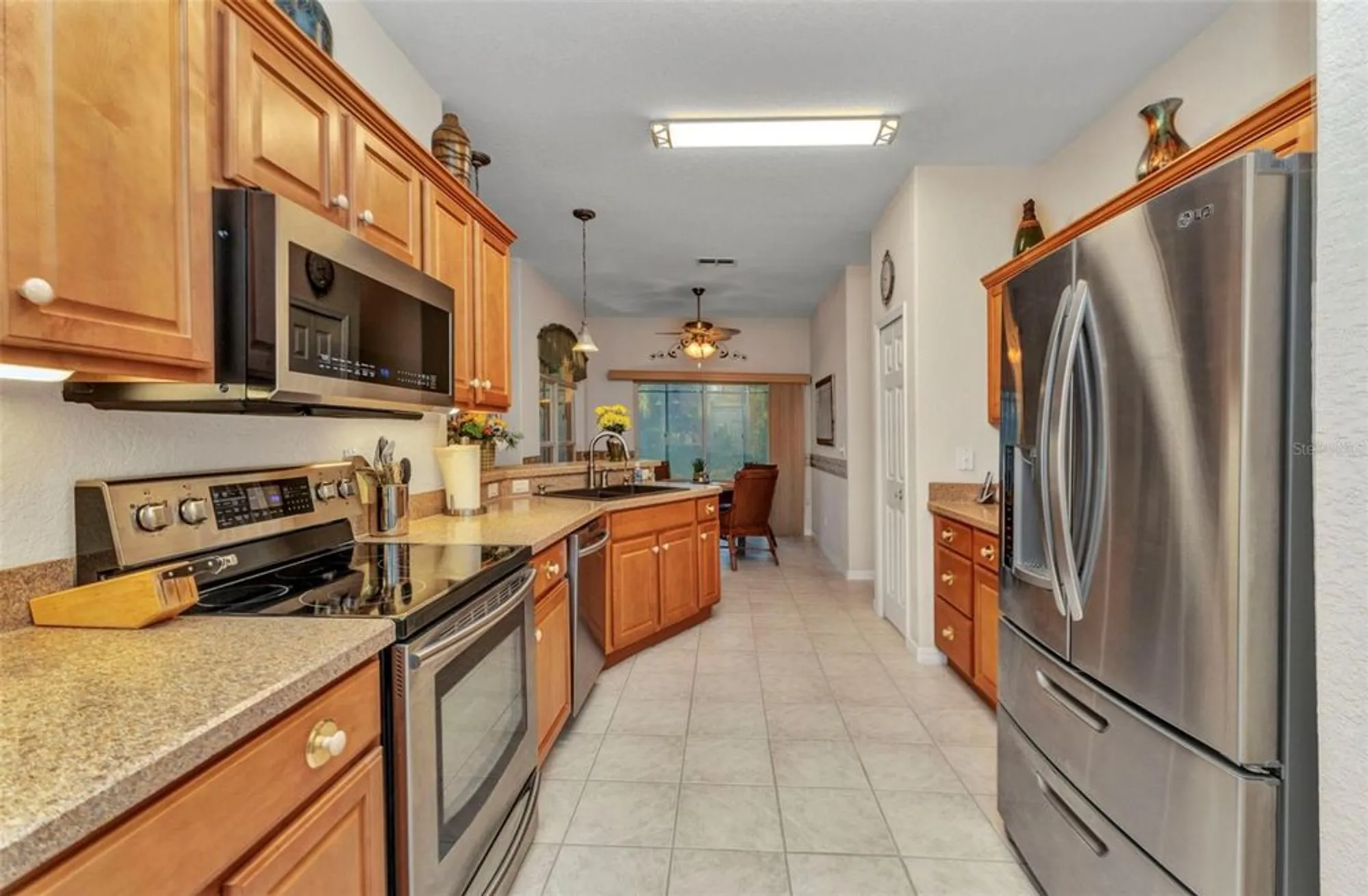 Property Slideshow image 13 of 47 | 24371 folkstone ave, Punta Gorda, FL, 33980