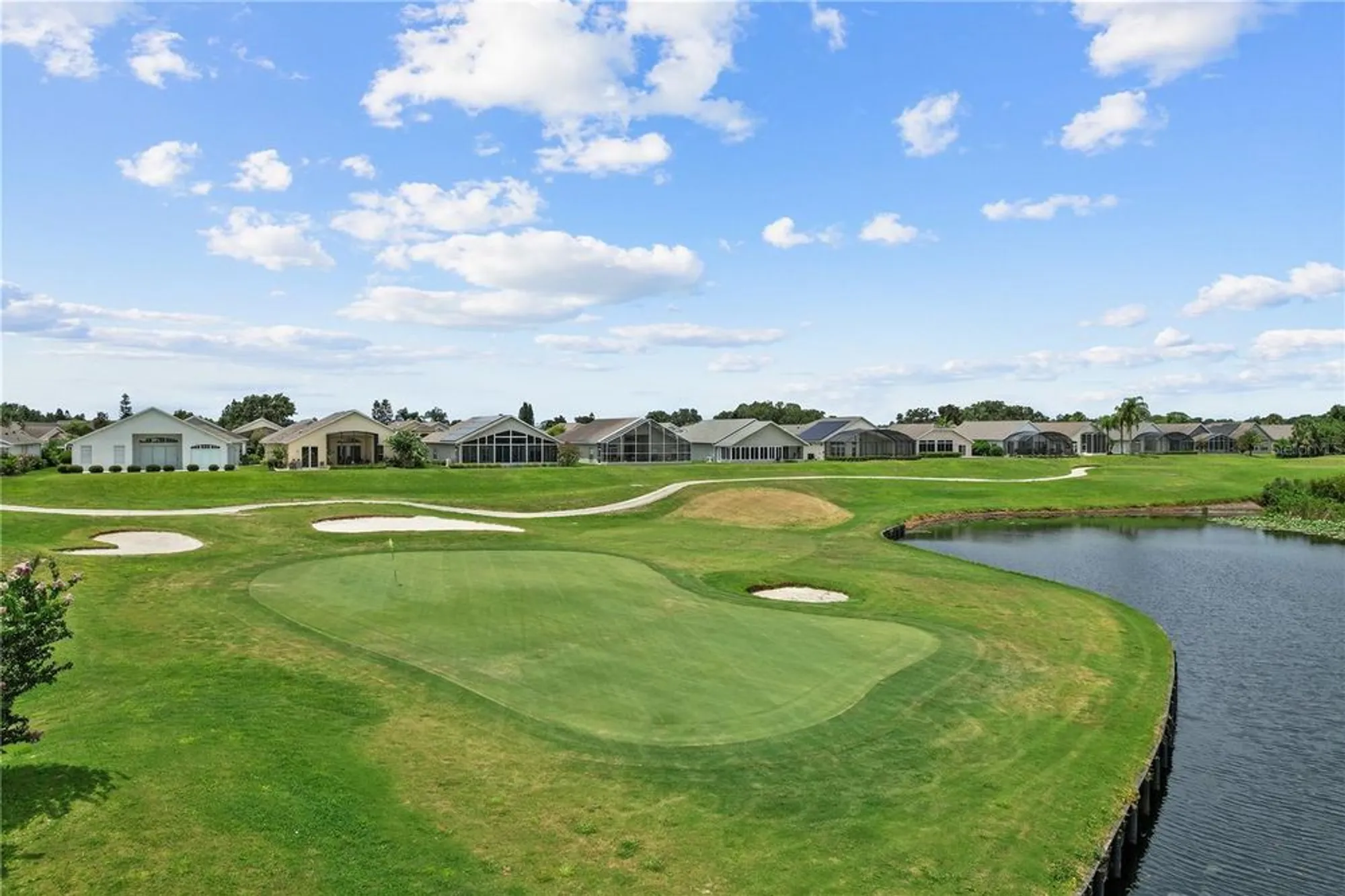 Property Slideshow image 41 of 53 | 329 alicante ct, Davenport, FL, 33837