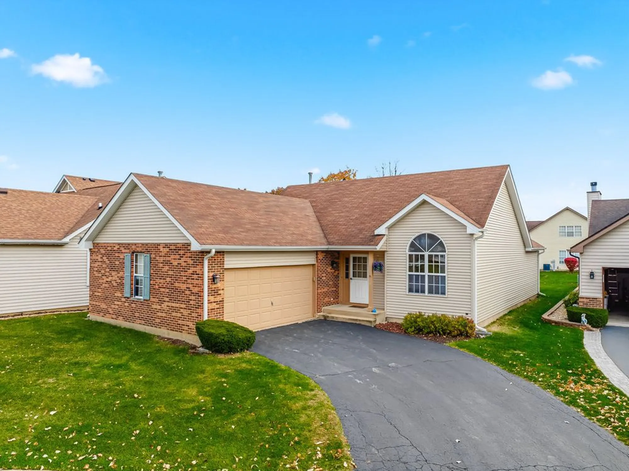 Property Slideshow image 1 of 29 | , Plainfield, IL, 60544